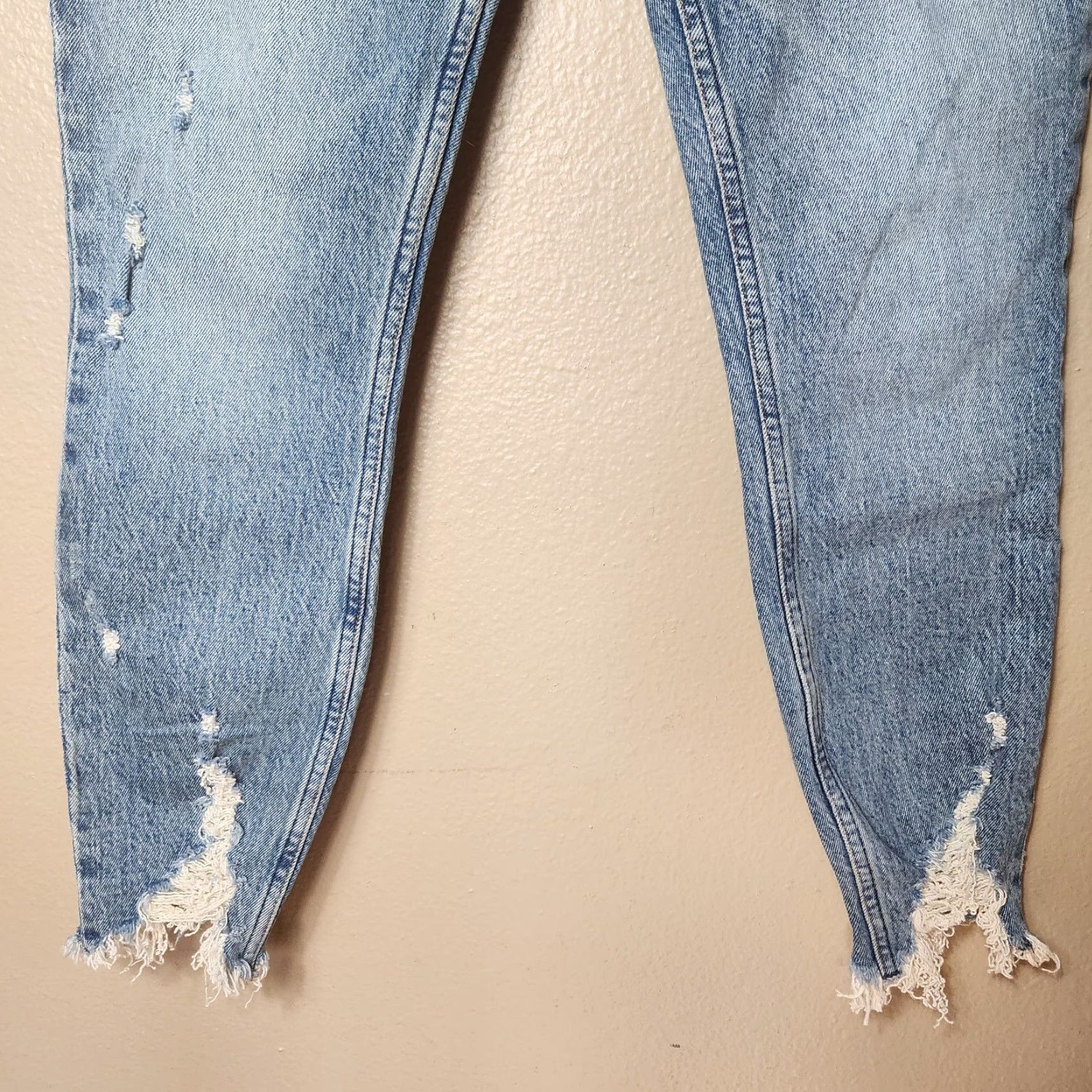 Abercrombie & Fitch Abercrombie & Fitch Jeans Skinny High Rise Chewed Hem Size 2 Regular Women Blue Denim 5-Pocket NWT Vintage: No Size 26" / US 2 / IT 38 - 3 Thumbnail