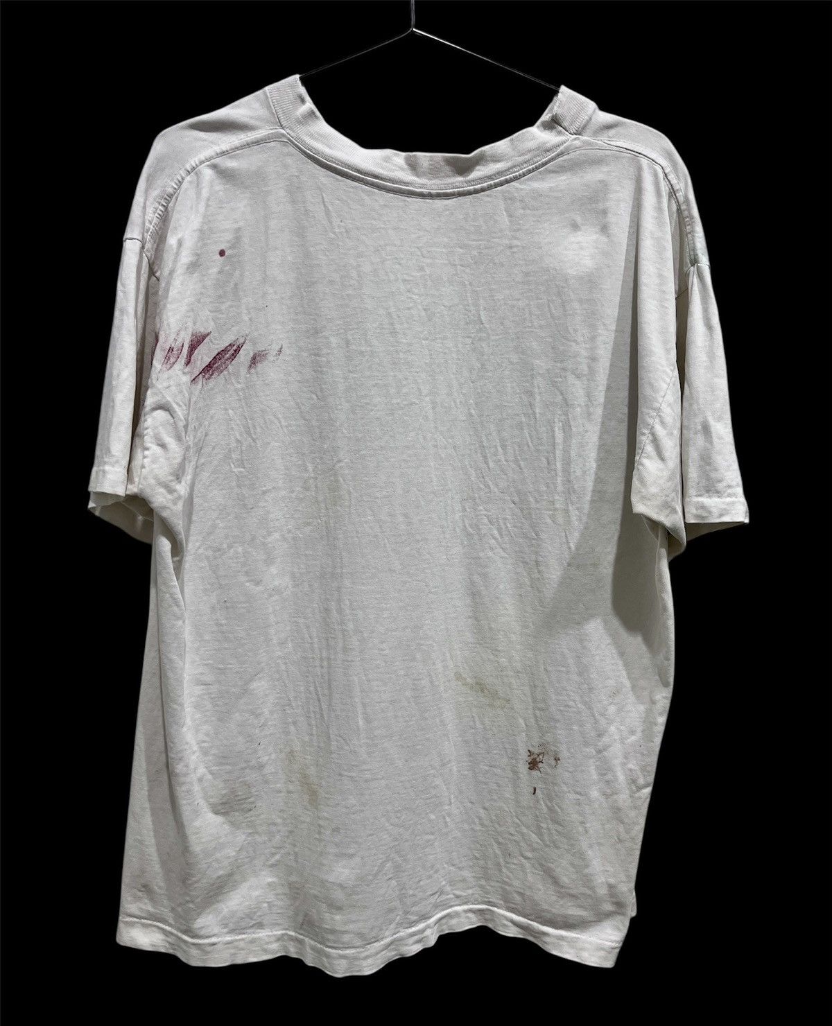 Vintage Vintage 90s B Johnson Tee A Day in the Wilderness Thrashed Size US L / EU 52-54 / 3 - 2 Thumbnail