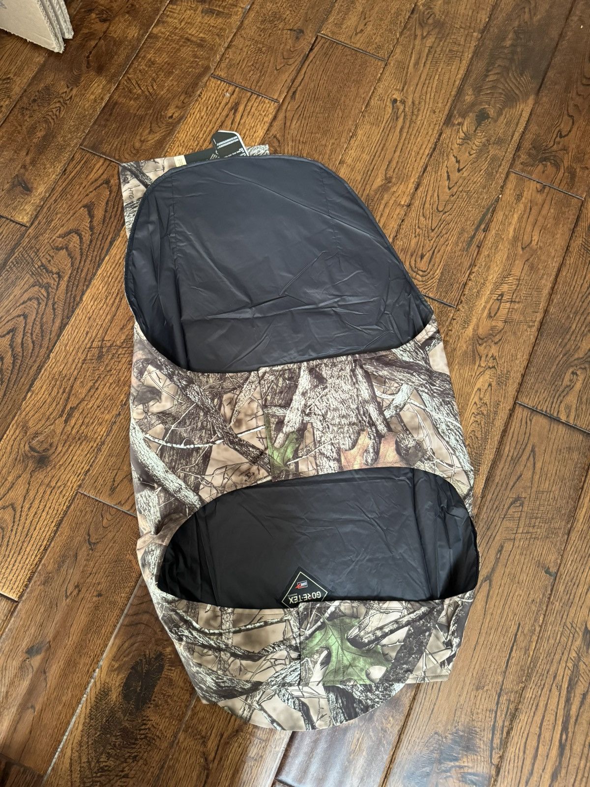 Supreme Supreme GORE-TEX Dog Jacket Camo Medium Size ONE SIZE - 4 Thumbnail