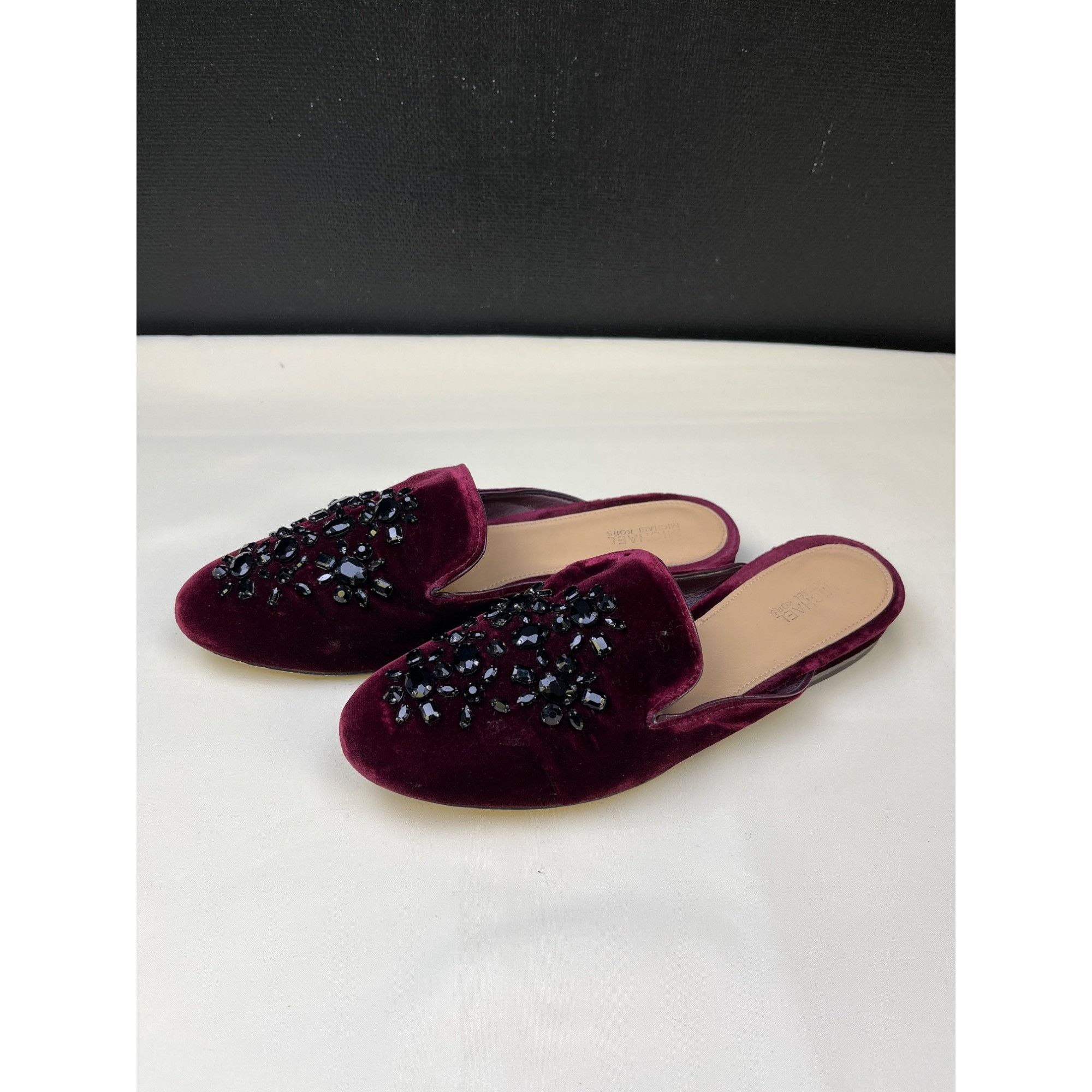 Michael Kors Michael Kors Women's Wine Velvet/Rhinestone Shoes/Slip on SI Size US 6 / IT 36 - 2 Thumbnail