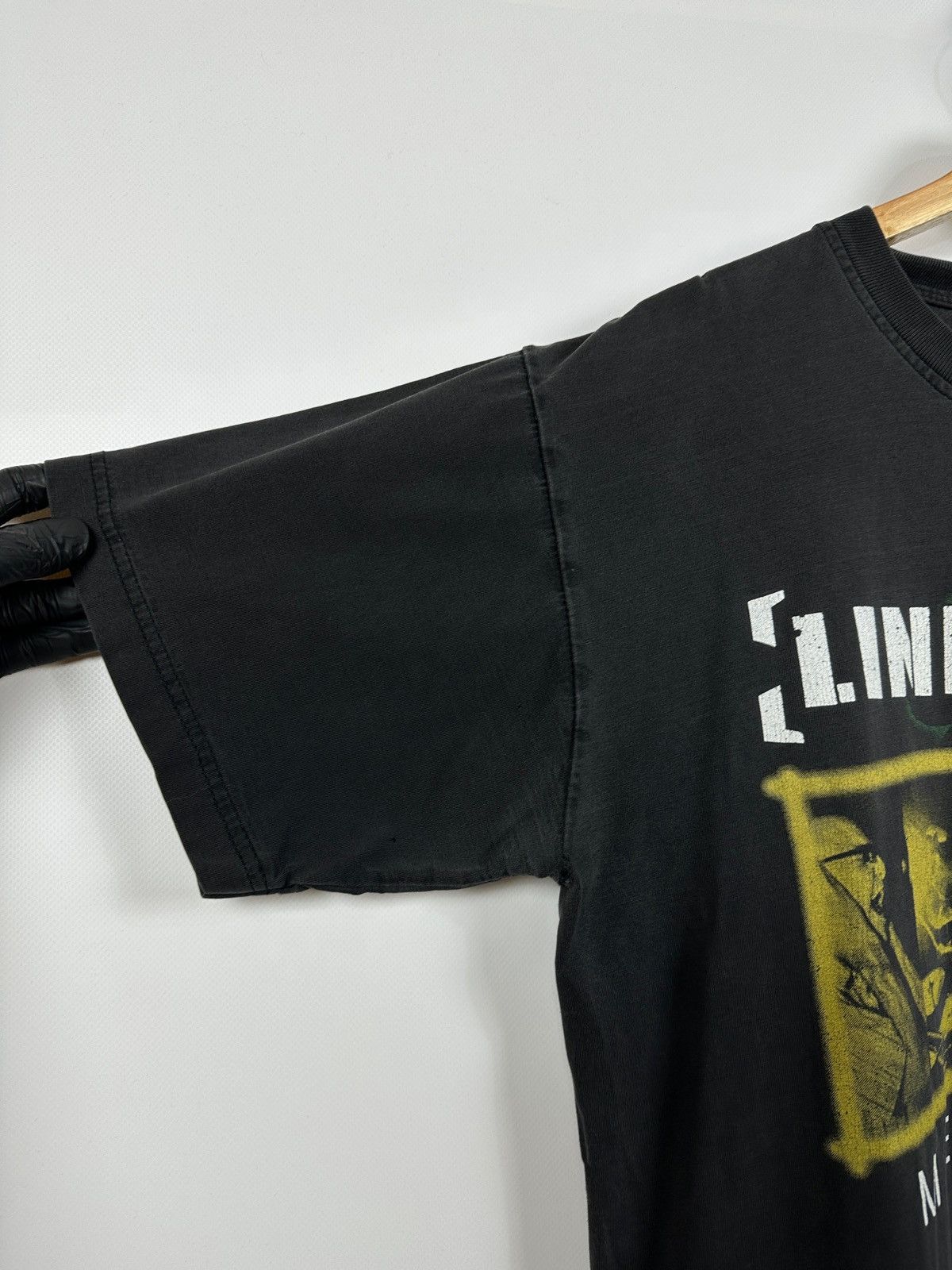 Band Tees Vintage Linkin Park Meteora Faded Black T-Shirt Size US L / EU 52-54 / 3 - 8 Thumbnail