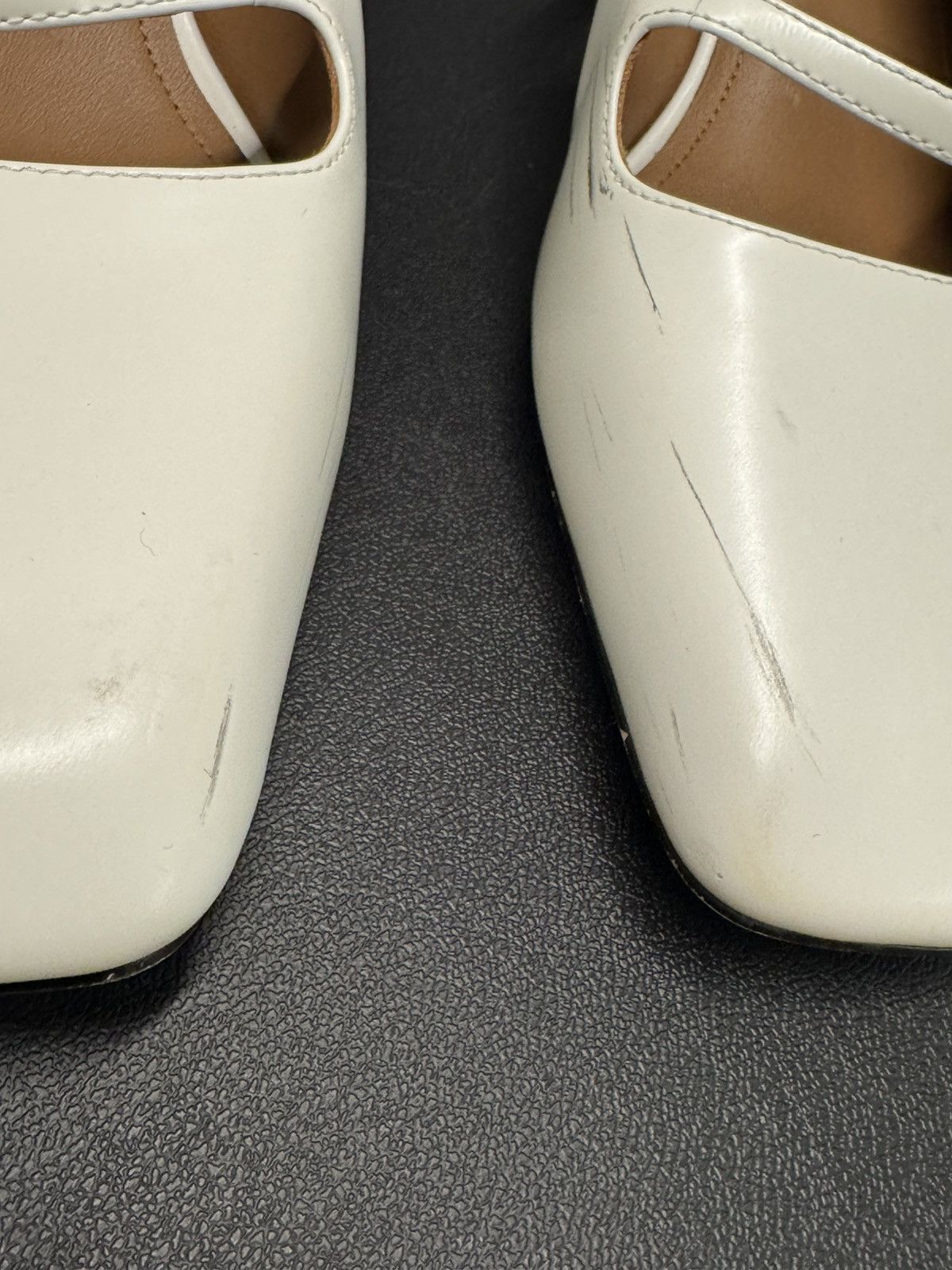 Shushu/Tong SHUSHU/TONG White Slingback Hells Square Toe Side Bows Size US 10 / IT 40 - 11 Thumbnail