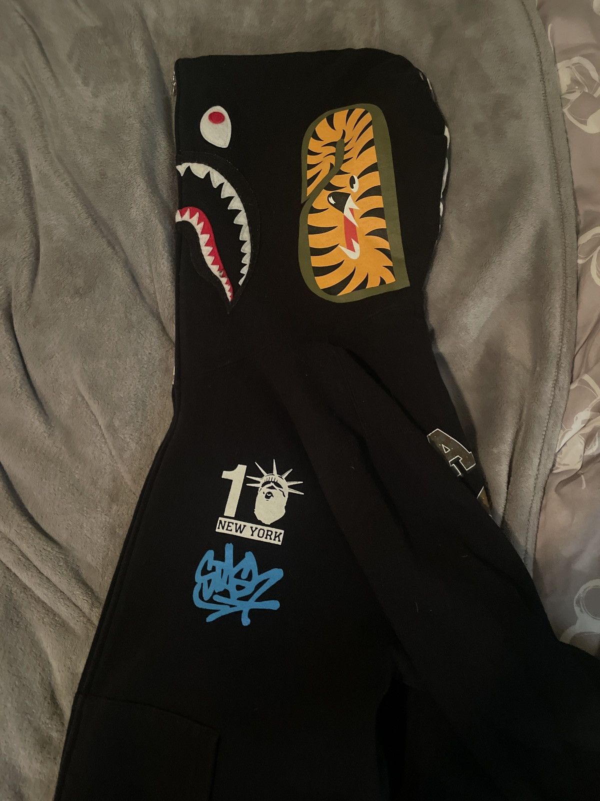 Bape 2015 stash × BAPE NYC Shark full zip Hoodie Black Size US L / EU 52-54 / 3 - 4 Thumbnail