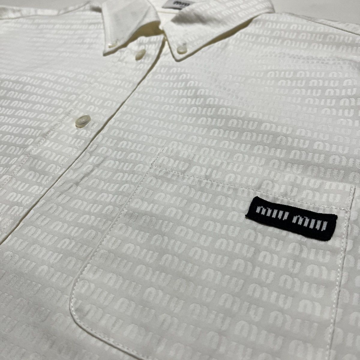 Miu Miu Miu Miu Monogram Button-down Shirt Size US M / EU 48-50 / 2 - 3 Thumbnail