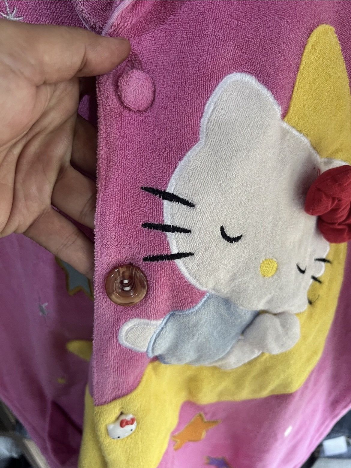 Cartoon Network 🔥Hello Kitty Velvet Shirt Size US M / EU 48-50 / 2 - 9 Thumbnail