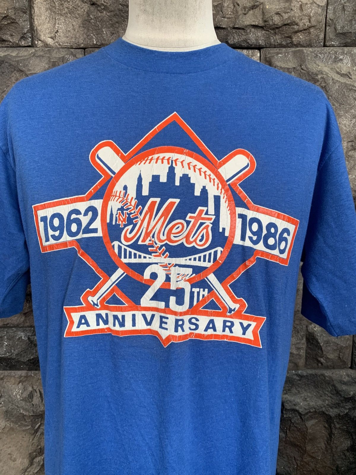 MLB Vintage 80s New York Mets 25th Anniversary MLB T shirt Size US XL / EU 56 / 4 - 2 Thumbnail
