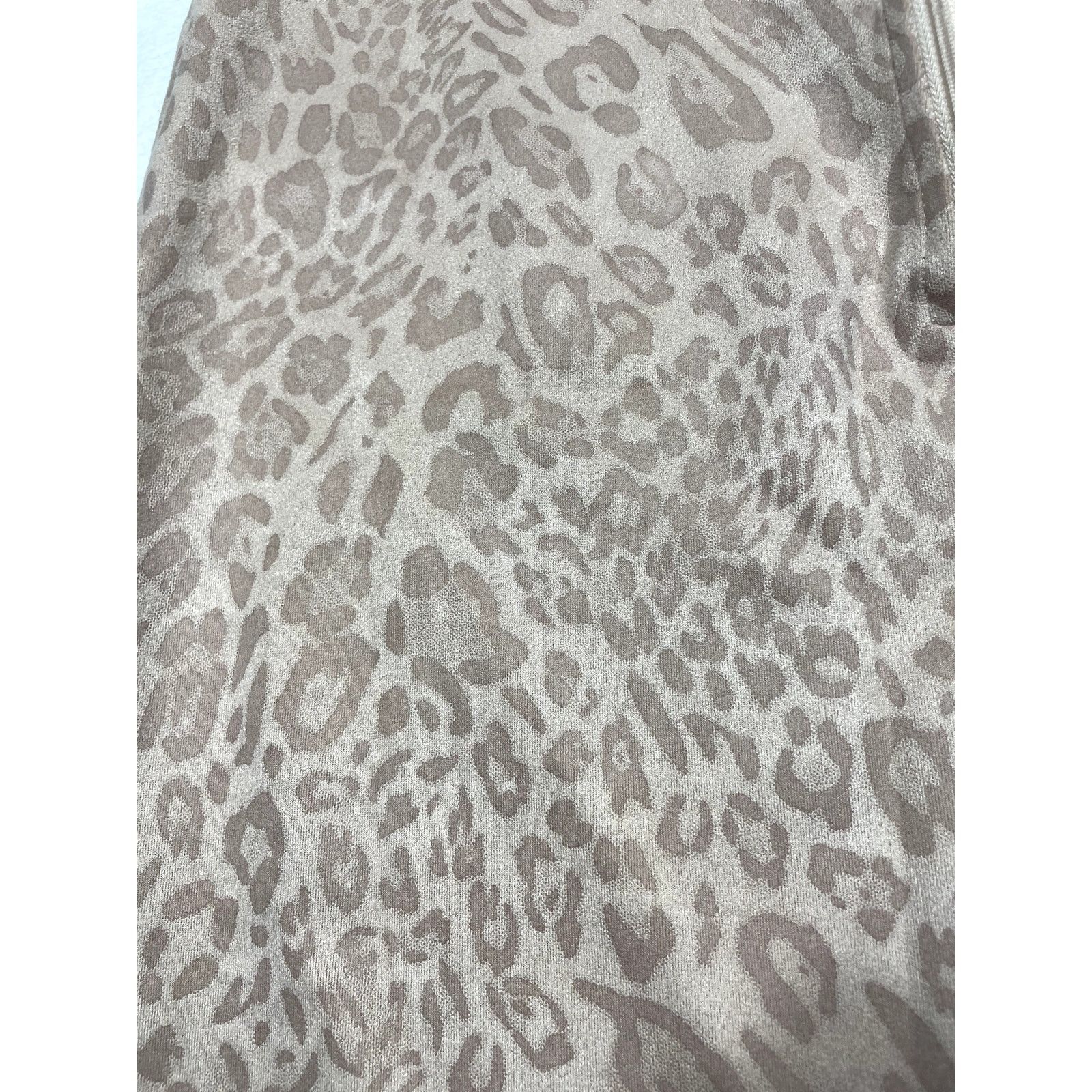 Other Windsor Women’s Small Light Mauve Cheetah Print Mini Skirt Size 26" / US 2 / IT 38 - 2 Thumbnail
