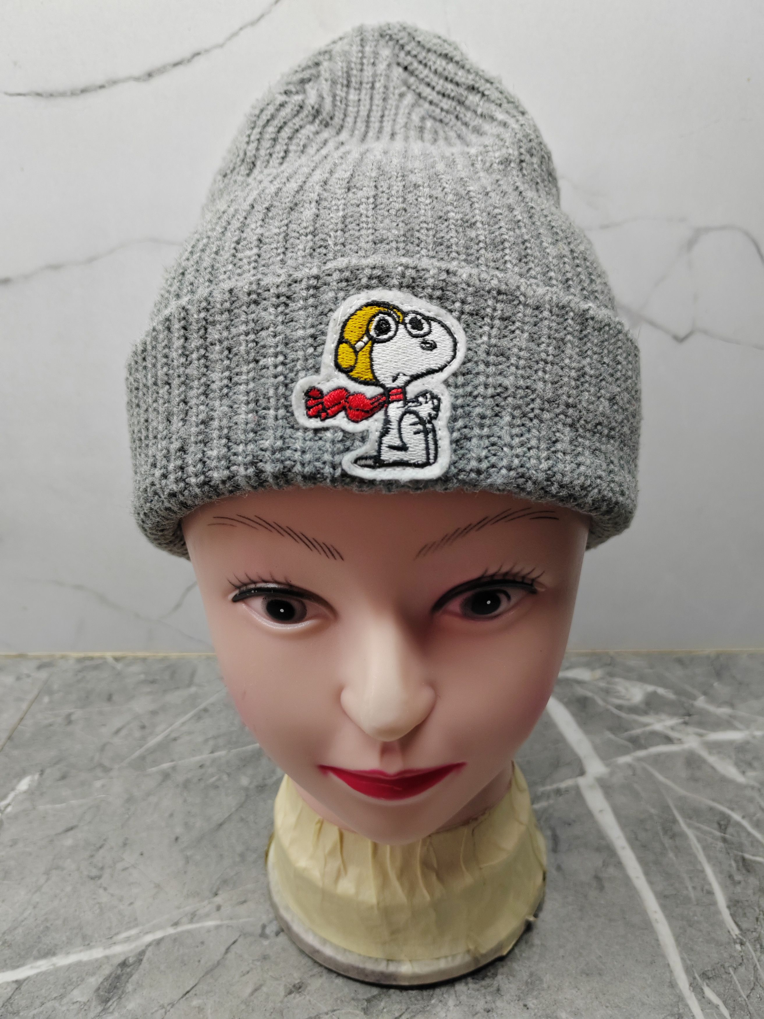 Vintage Vintage Peanuts Snoopy Beanie Snowcap | Grailed