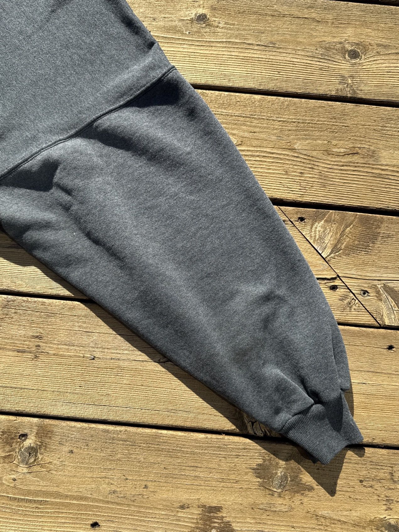 Vintage Vintage 80s Los Angeles Raiders Shield Logo Crewneck XL Size US XL / EU 56 / 4 - 9 Thumbnail