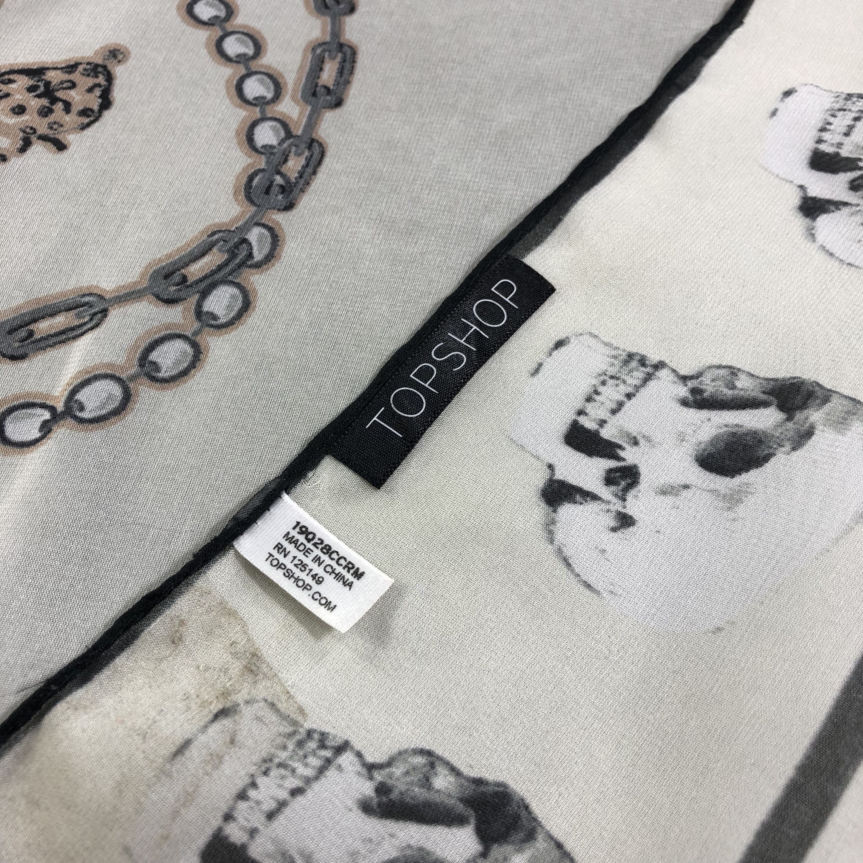Topshop Topshop Skulls Scarf M434 Size ONE SIZE - 5 Thumbnail