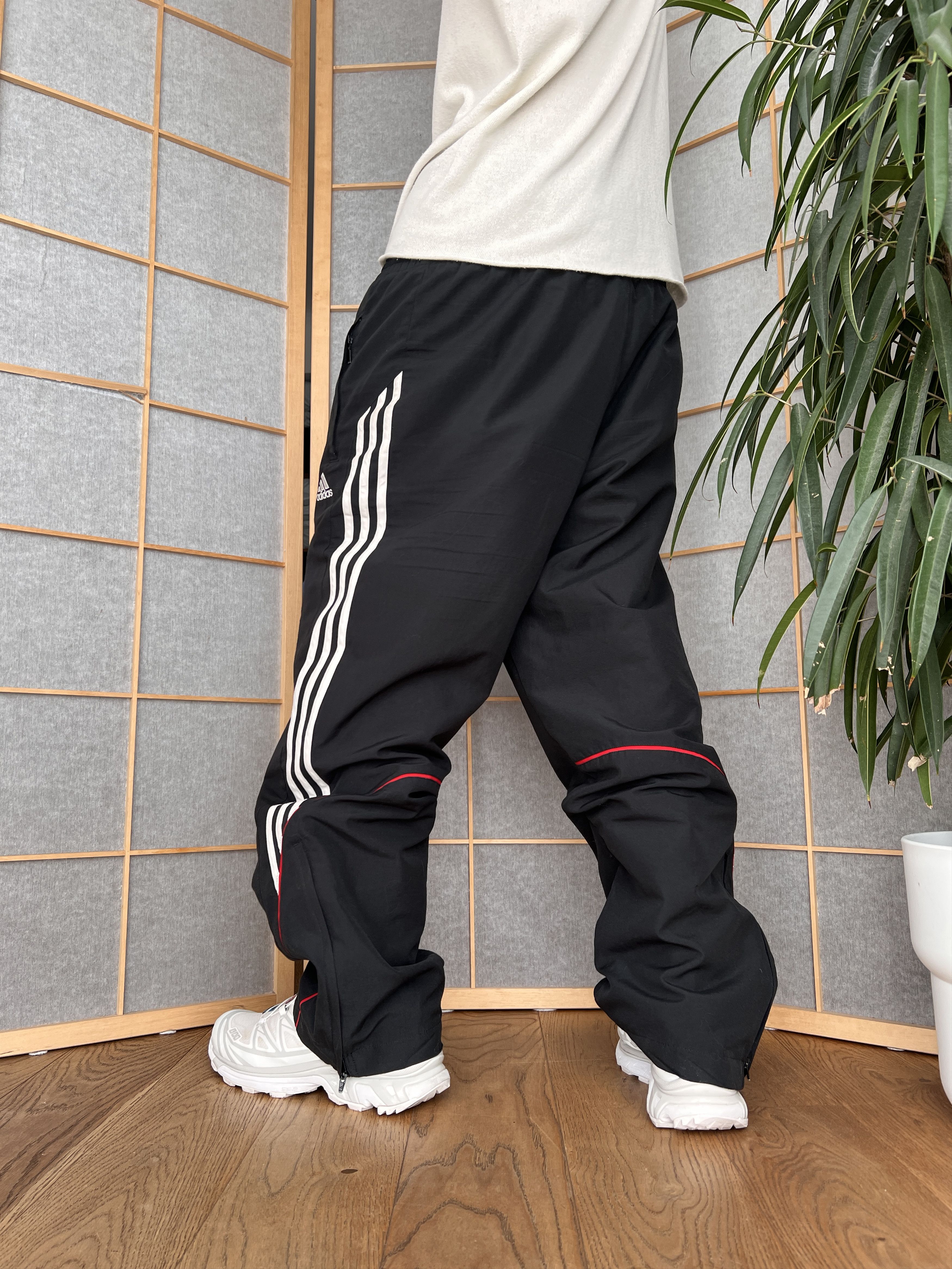 Adidas Crazy! Adidas vintage 2000s baggy track pants sweatpants y2k Size US 36 / EU 52 - 13 Thumbnail