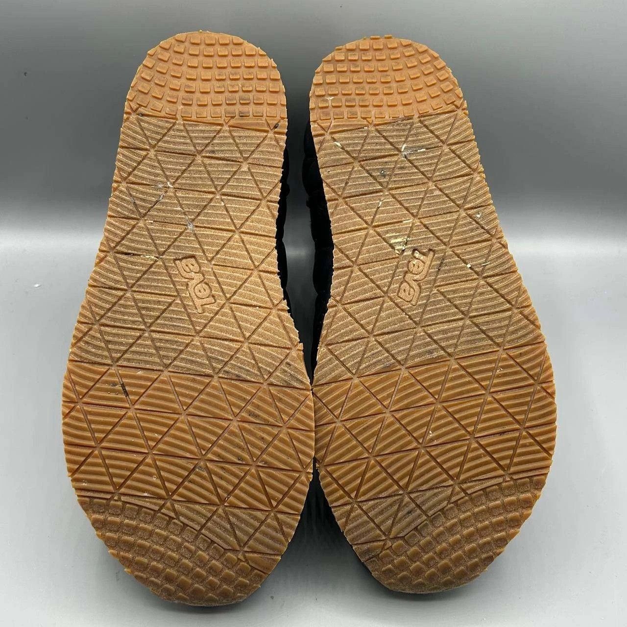 Teva Teva Ember Mid Women 7 Waterproof Quilted Chelsea 1106209 Size US 7 / IT 37 - 5 Thumbnail