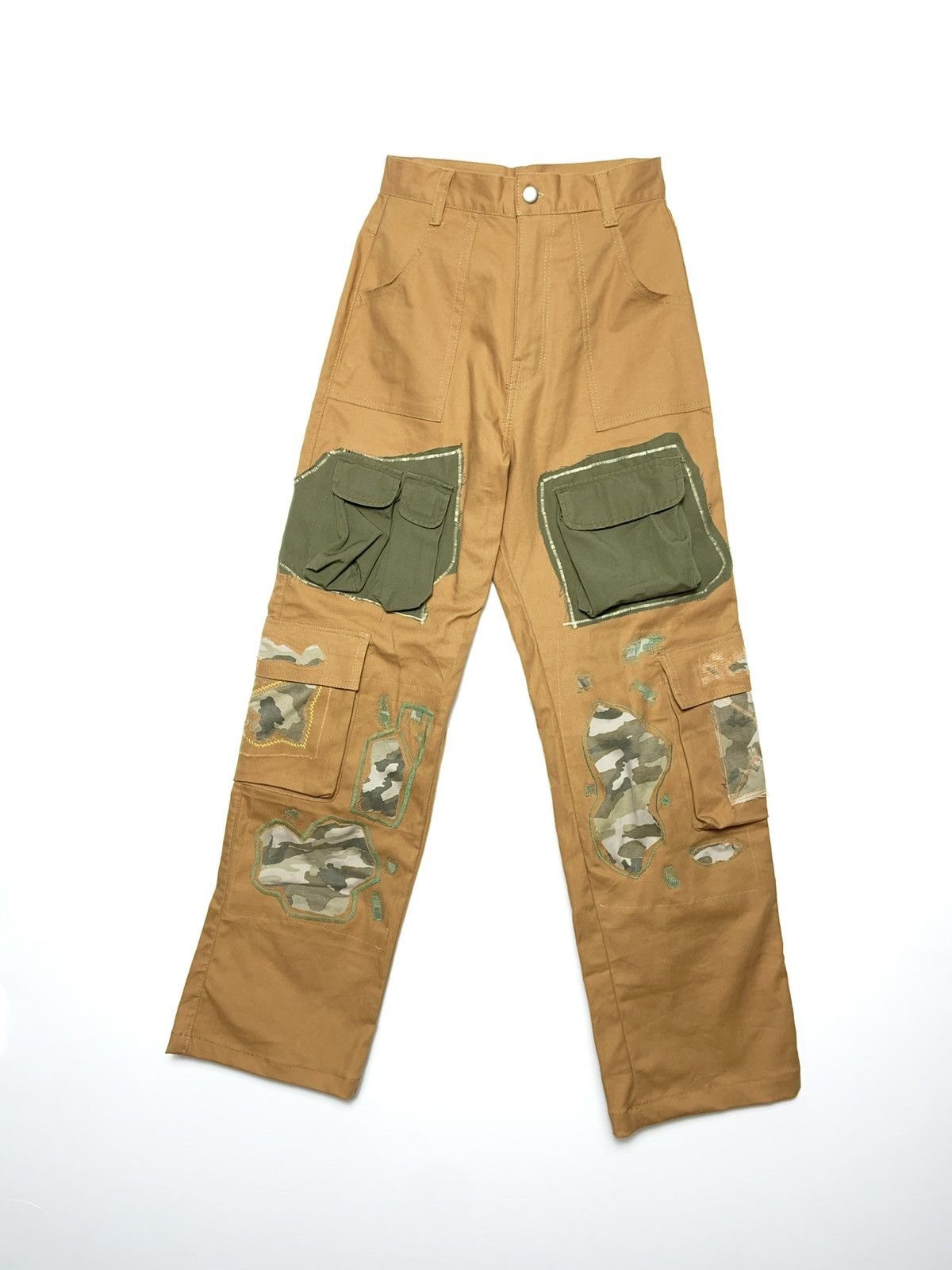 Other Upcycled cargo pants with camouflage patches Size 25" / US 0 / IT 36 - 1 Thumbnail