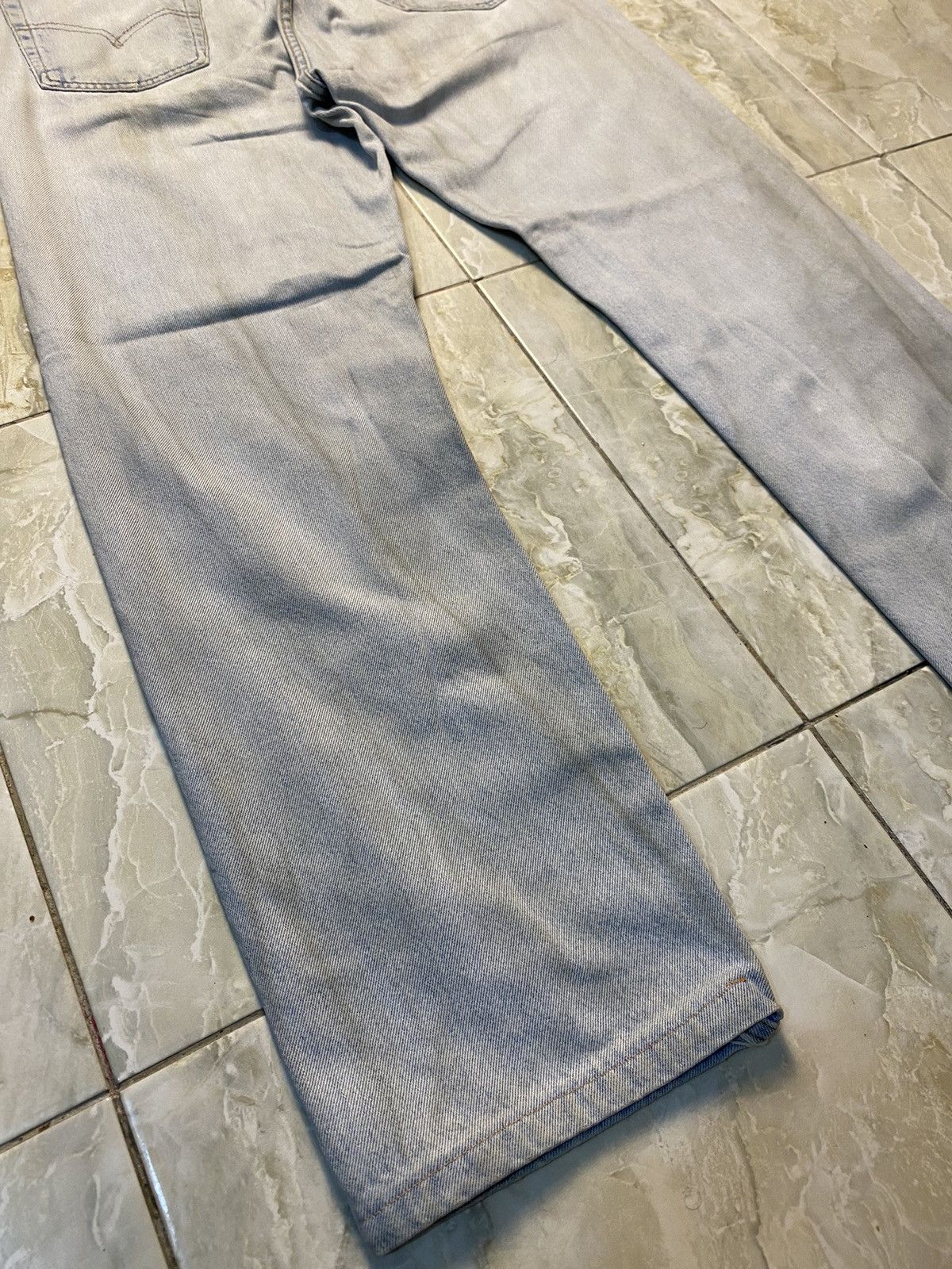 Levi's VINTAGE LEVIS 505 REGULAR FIT Size US 34 / EU 50 - 22 Thumbnail