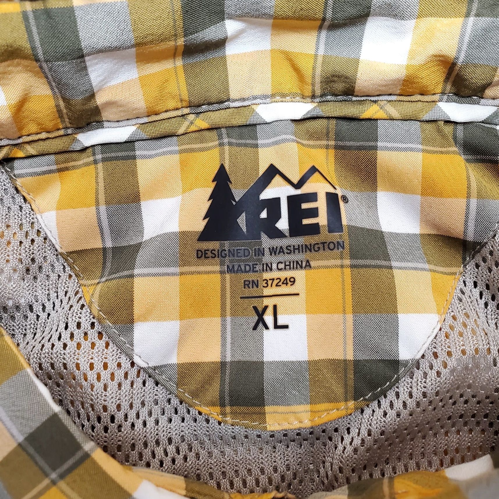 Vintage REI Shirt Mens XL Orange Plaid Short Sleeve Polyester Performance Vented Outdoor Size US XL / EU 56 / 4 - 6 Thumbnail