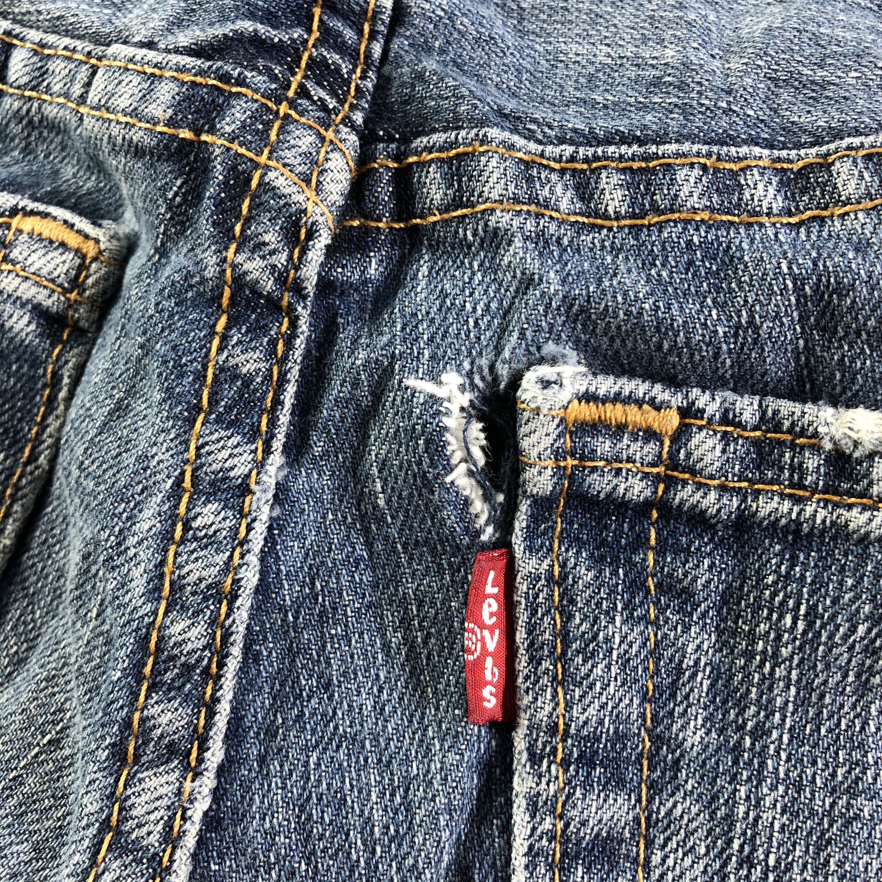 Levi's Vintage Blue Wash Levis 559 Jeans-J4522 Size US 31 - 8 Thumbnail