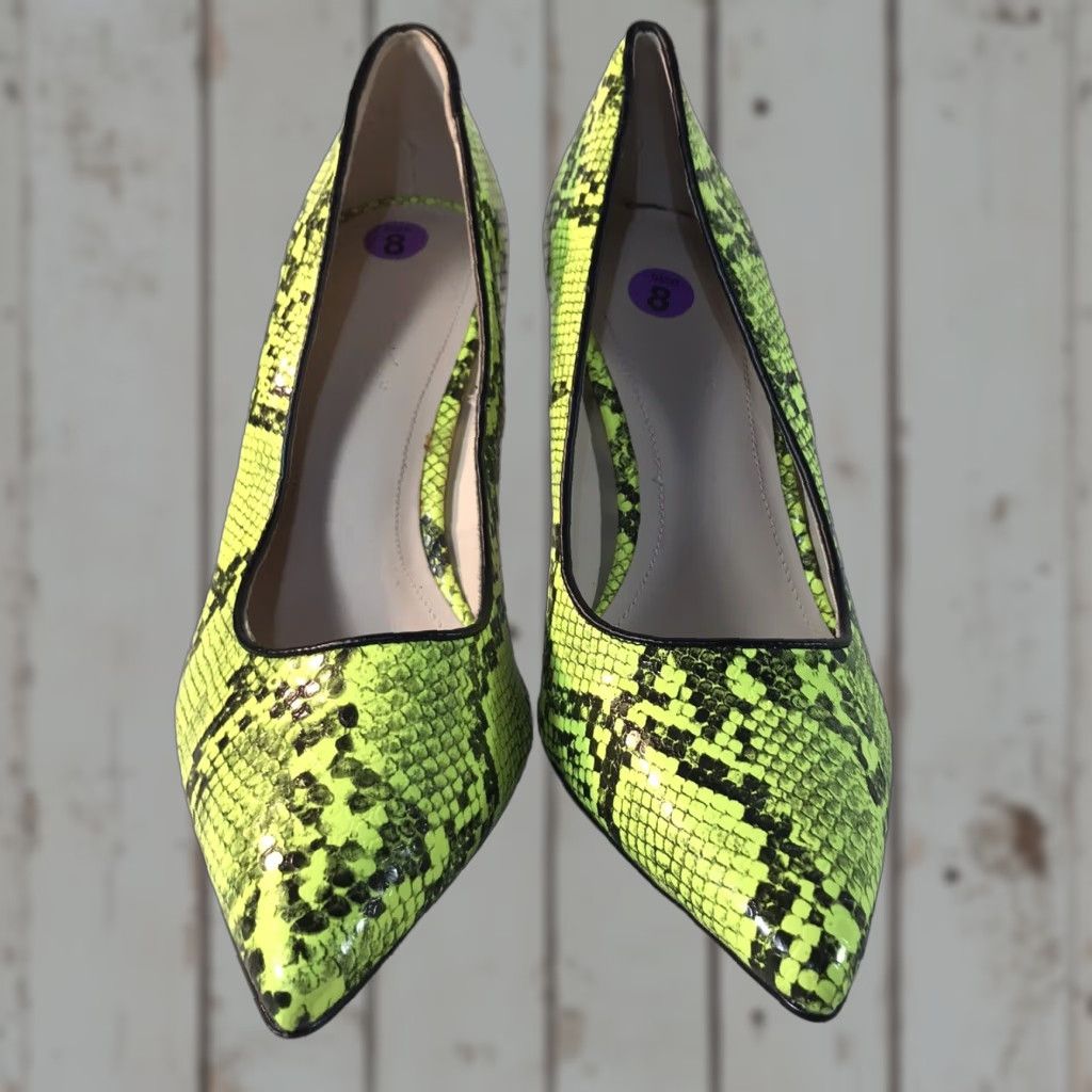 Vintage KENDALL + KYLIE Neon Yellow Black Faux Snakeskin 4in High Heel Pumps Women Size 8M Size US 8 / IT 38 - 1 Thumbnail