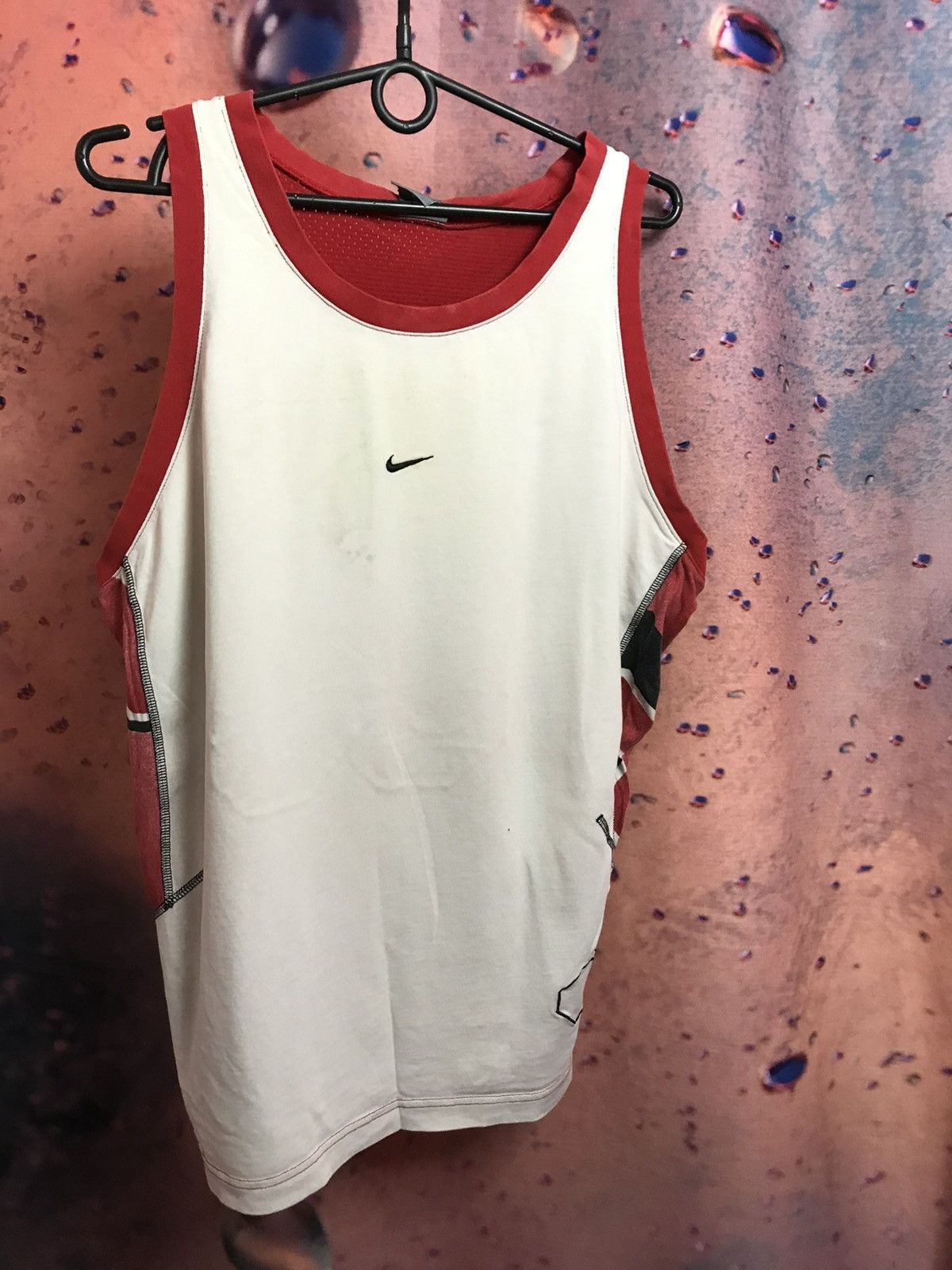 Vintage Vintage Nike streetwear centre logo tee Size US M / EU 48-50 / 2 - 1 Thumbnail