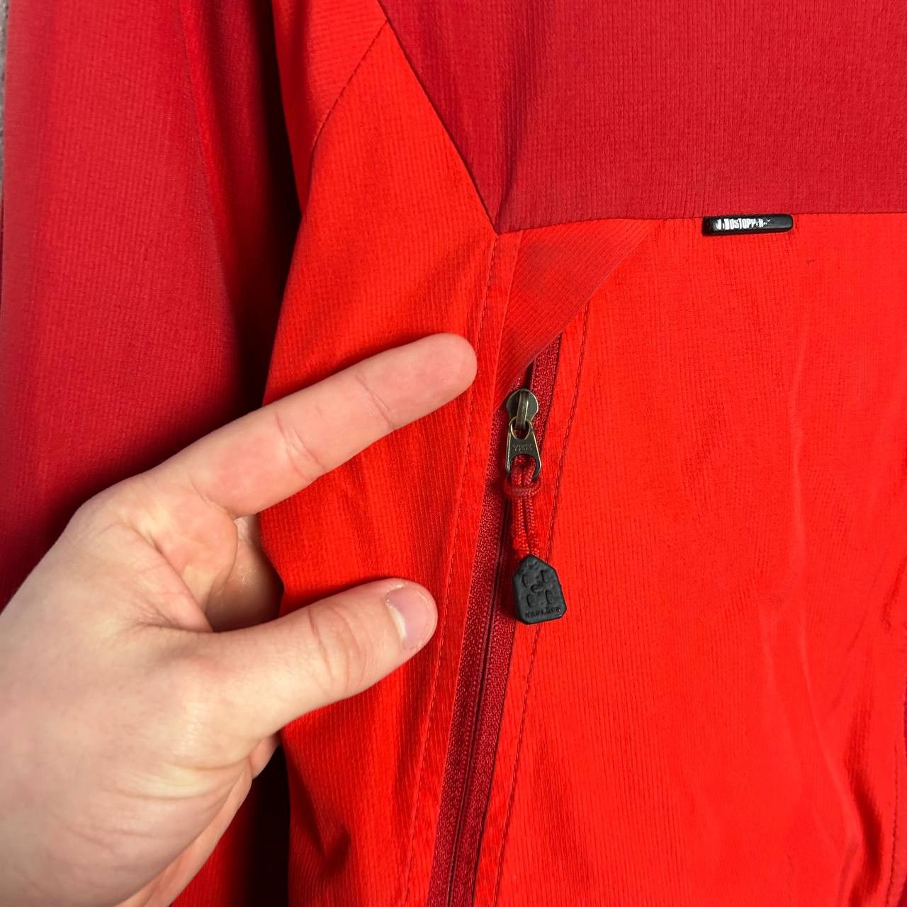 Haglofs Womens haglofs Small logo outdoor waterproof jacket Size S / US 4 / IT 40 - 5 Thumbnail