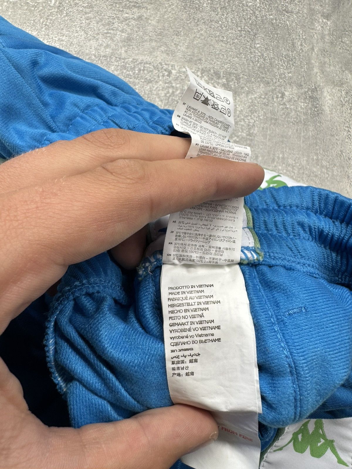 Kappa × Vintage VINTAGE KAPPA BLUE CLASSIC STRIPE TRACK PANTS Size US 33 - 11 Thumbnail