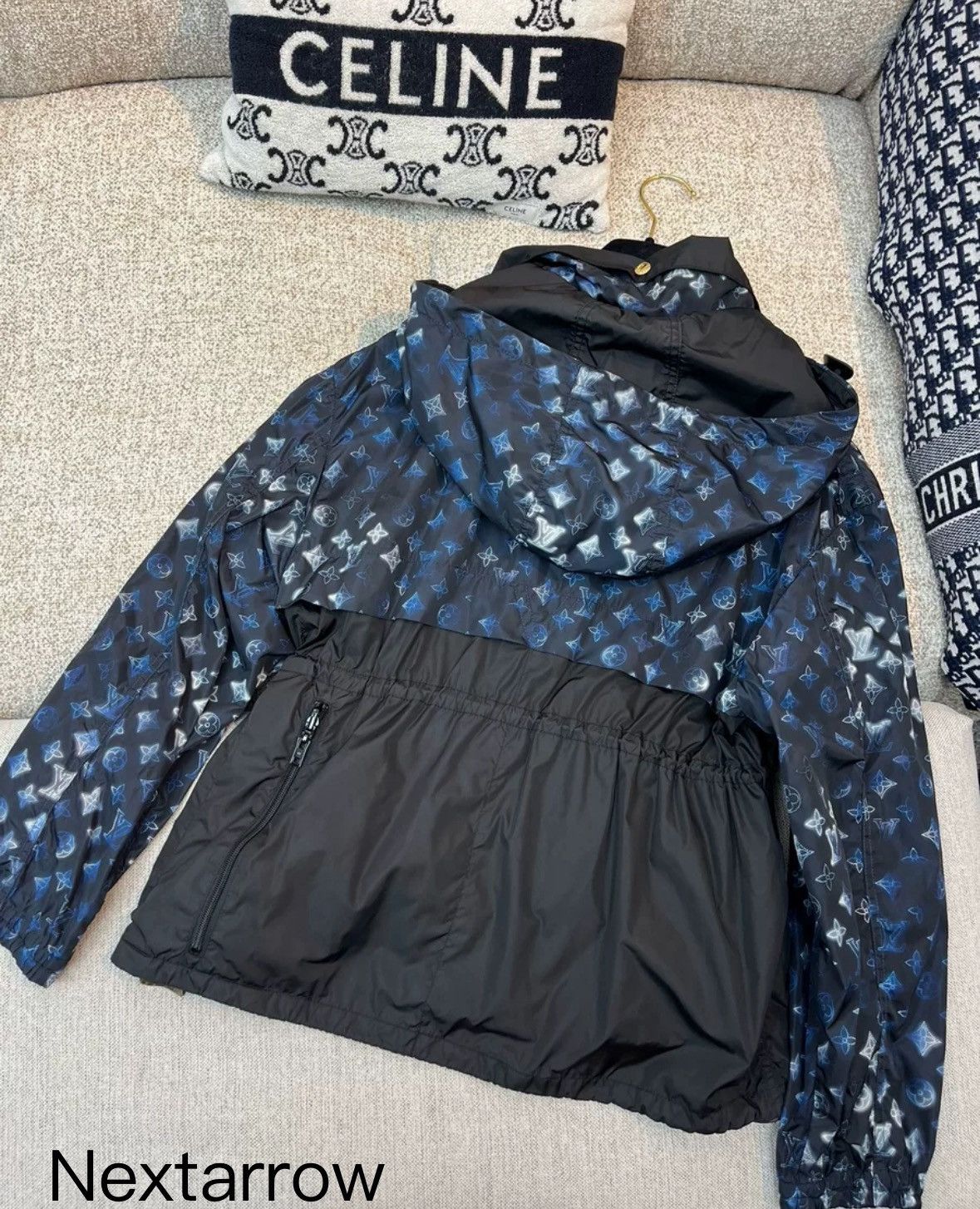 Louis Vuitton Louis Vuitton vintage floral print hooded jacket Size US S / EU 44-46 / 1 - 2 Thumbnail