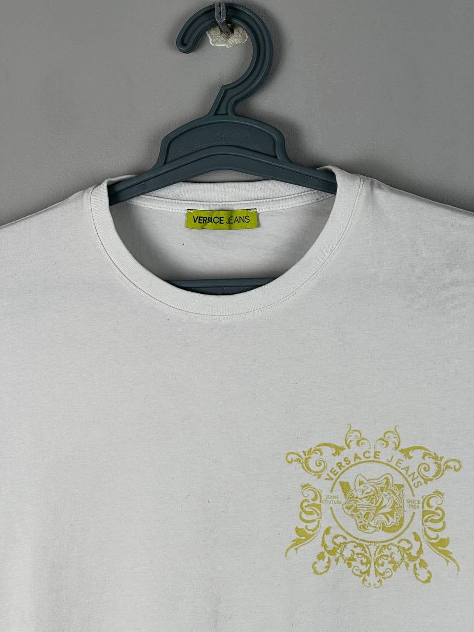 Versace Jeans Couture Versace Jeans Couture Luxury White Logo T Shirt Size US M / EU 48-50 / 2 - 4 Thumbnail