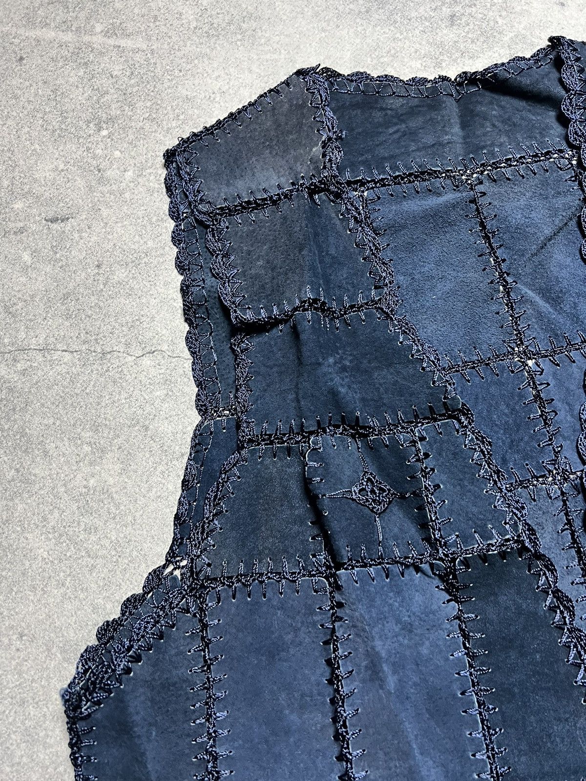 Japanese Brand Vintage Patchwork Faded Suede Rick Owens Style Y2K Vest Size L / US 10 / IT 46 - 6 Thumbnail