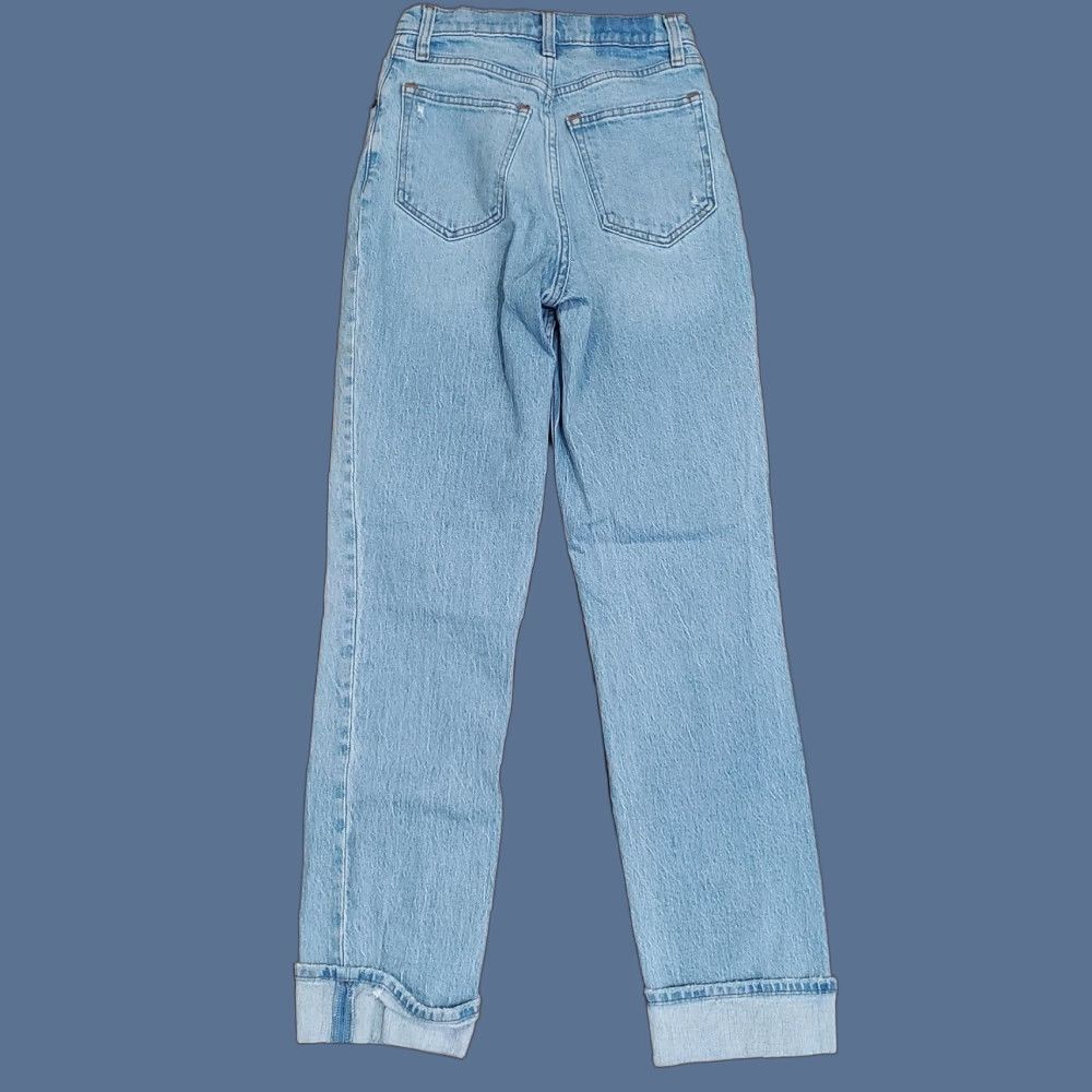 Abercrombie & Fitch VINTAGE Abercrombie & Fitch Jeans Womens 24 00R Light Wash 90s Straight Ultra High Rise Size 24" / US 00 / IT 34 - 1 Thumbnail