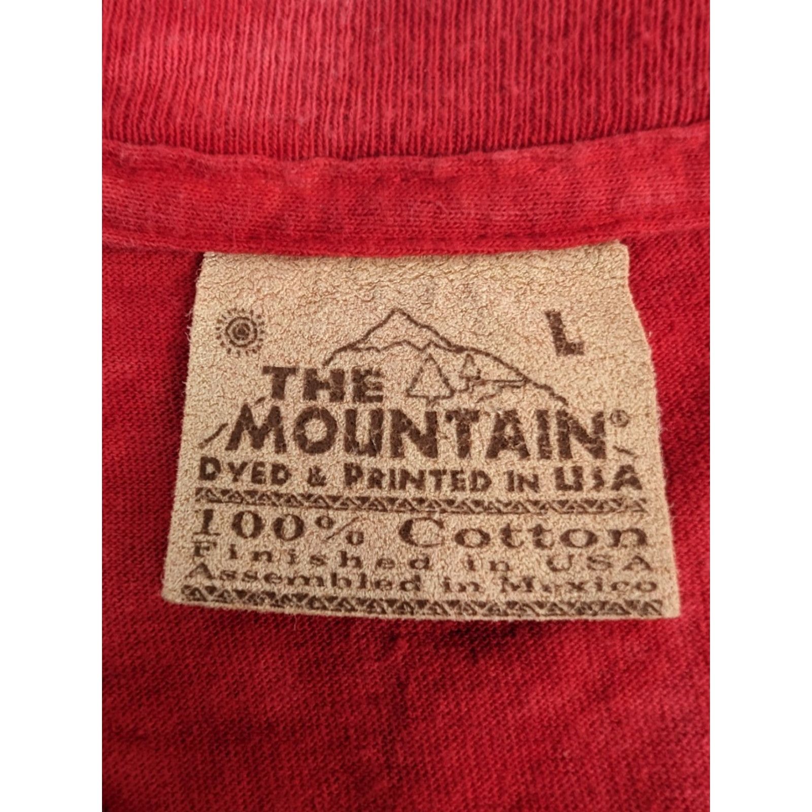 The Mountain VINTAGE The Mountain Grand Canyon Railway & Resort Arizona USA Red Tie-Dye Shirt Men's L Size US L / EU 52-54 / 3 - 7 Thumbnail