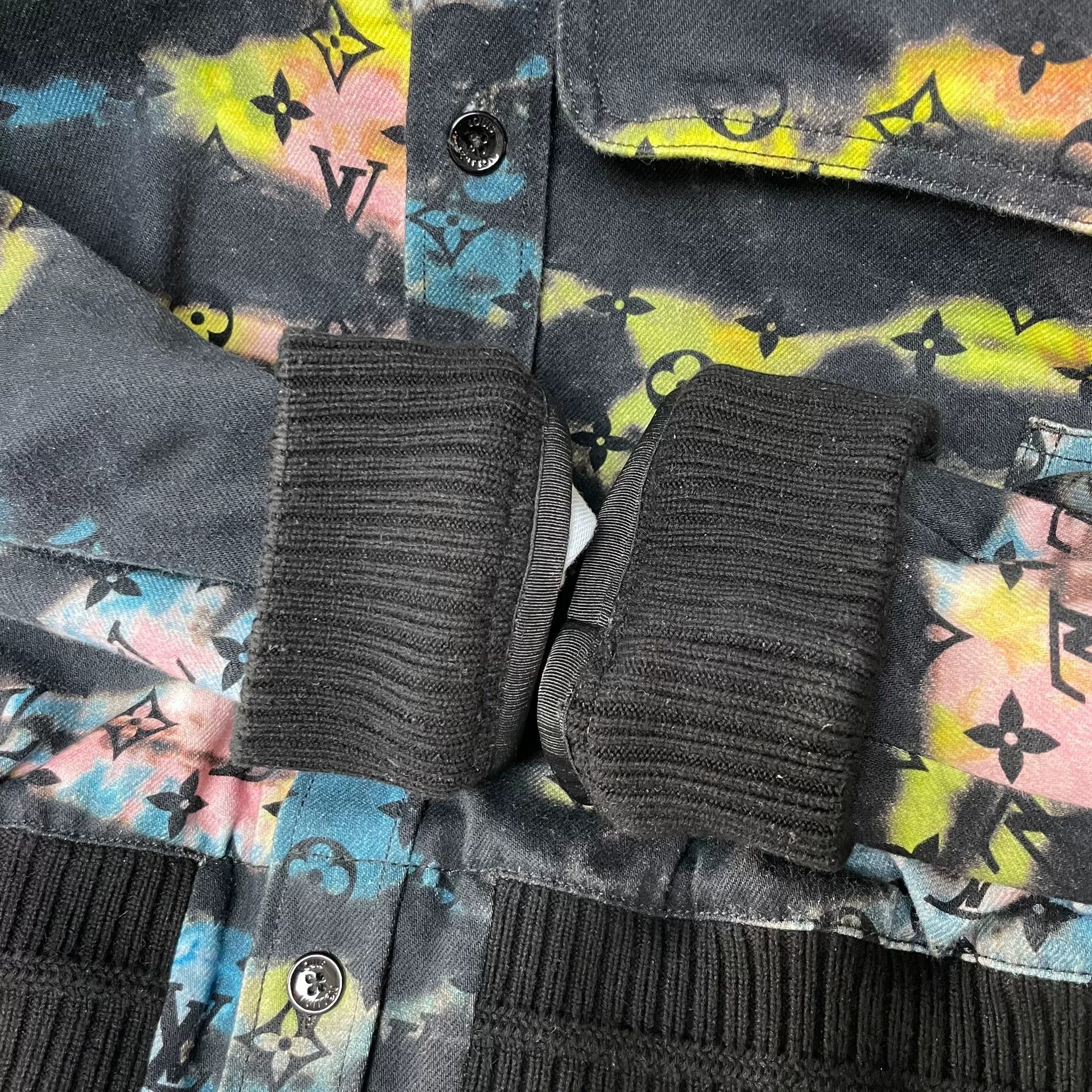 Louis Vuitton Louis Vuitton SS23 Tie-Dye Monogram Denim Jacket Size US S / EU 44-46 / 1 - 7 Thumbnail