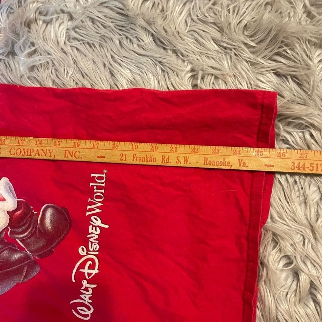 Hanes Vintage Red Disney World Long Sleeve Shirt Size US S / EU 44-46 / 1 - 6 Thumbnail