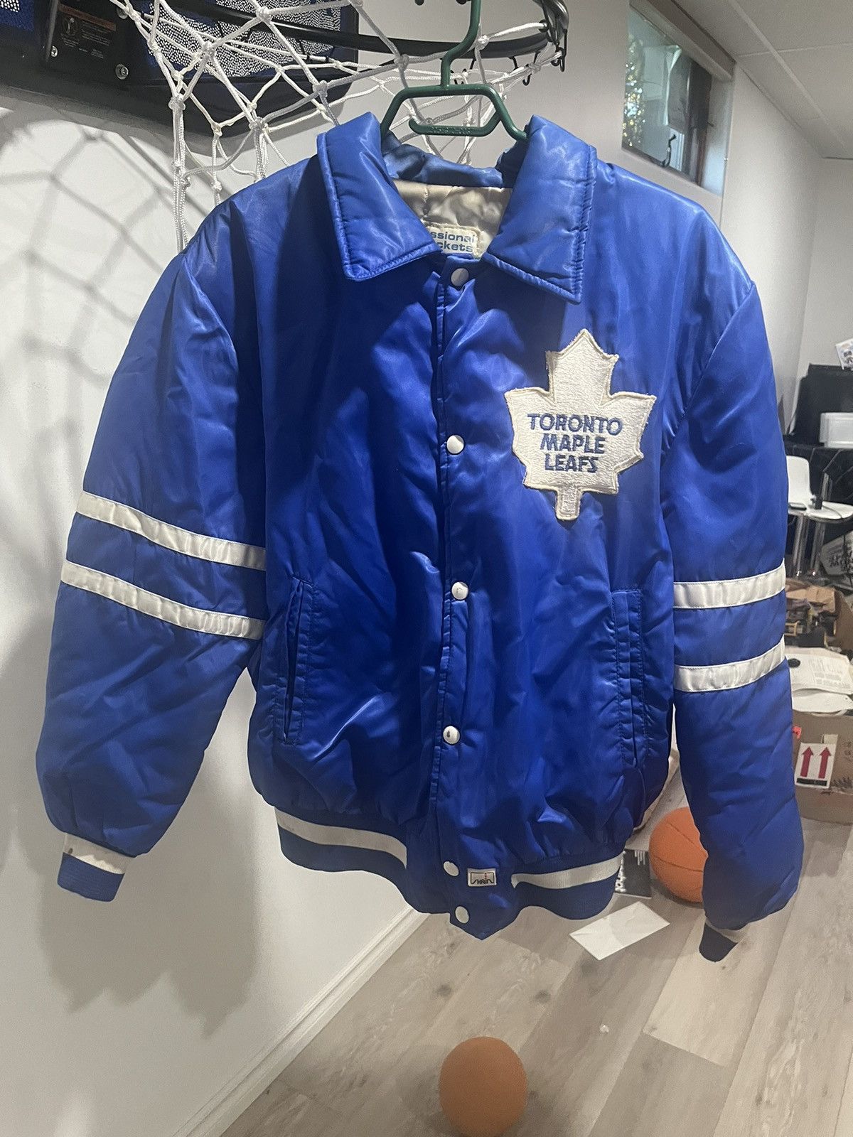 Vintage RARE VINTAGE TORONTO MAPLE LEAFS NHL HOCKEY SATIN JACKET Size US S / EU 44-46 / 1 - 1 Thumbnail