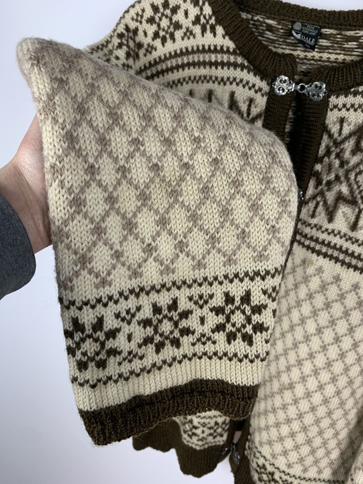 Dale Of Norway Vintage Dale of Norway Winter Fair Isle Wool Cardigan 90's Size US XXL / EU 58 / 5 - 15 Thumbnail