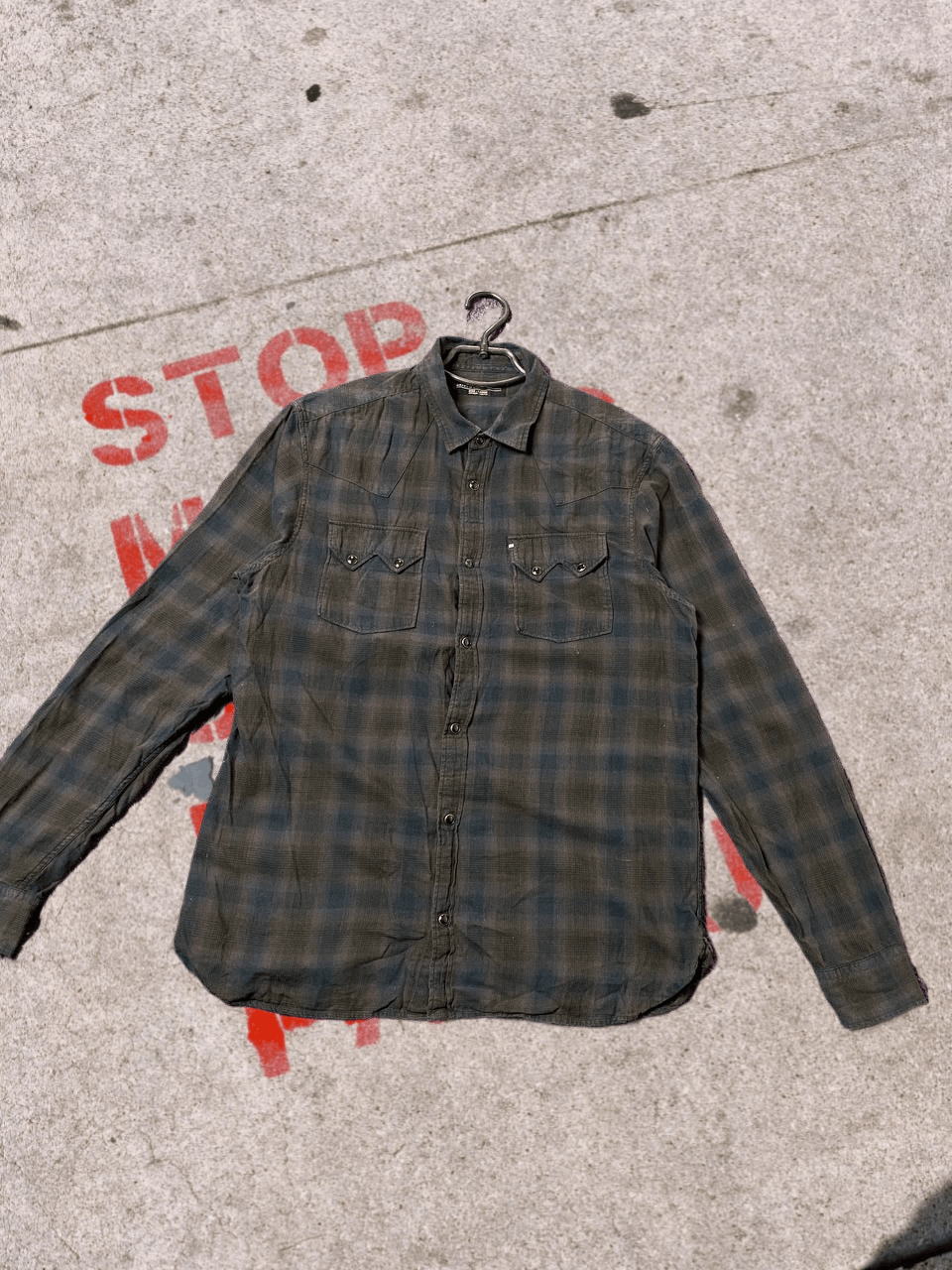 Allsaints Allsaints Pinehurst Checked Plaid Long Sleeve Button Shirt Size US L / EU 52-54 / 3 - 1 Thumbnail