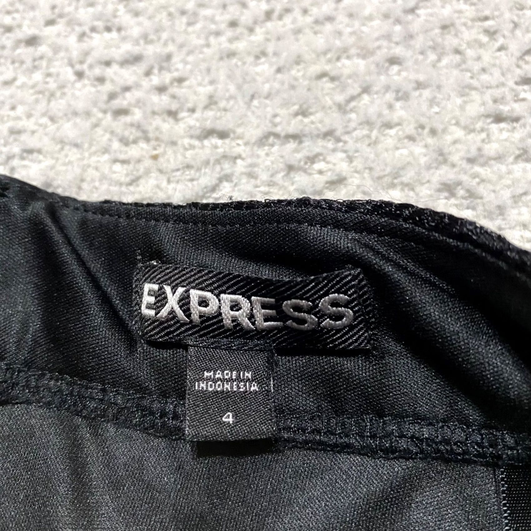 Express Express Skirt Womens sz 4 Black Lace A-Line Lined Whimsigoth Romance Size 27" / US 4 / IT 40 - 3 Thumbnail