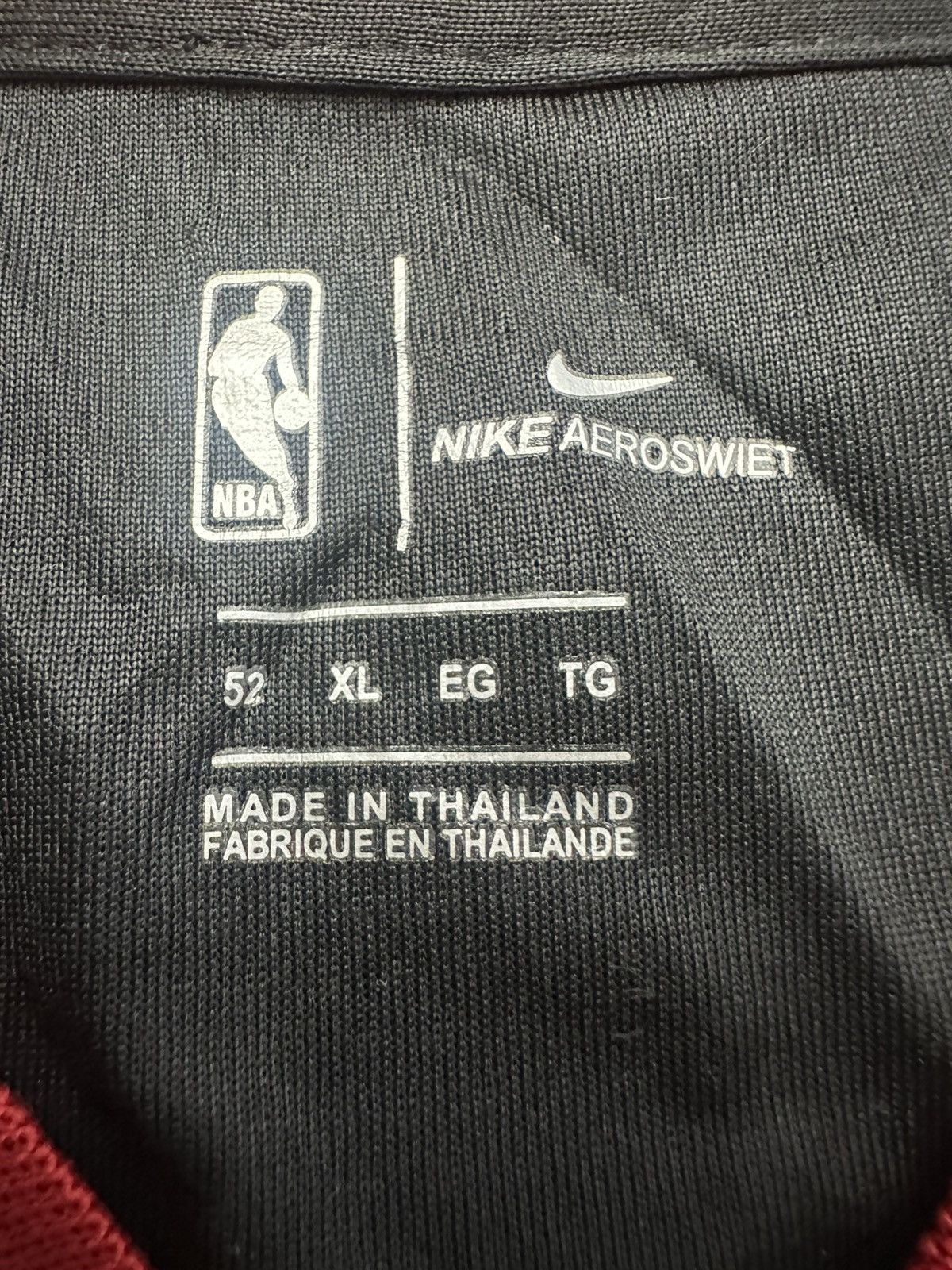 Nike Dwyane Wade Miami Heat Nike Association Edition Swingman Size US L / EU 52-54 / 3 - 6 Thumbnail