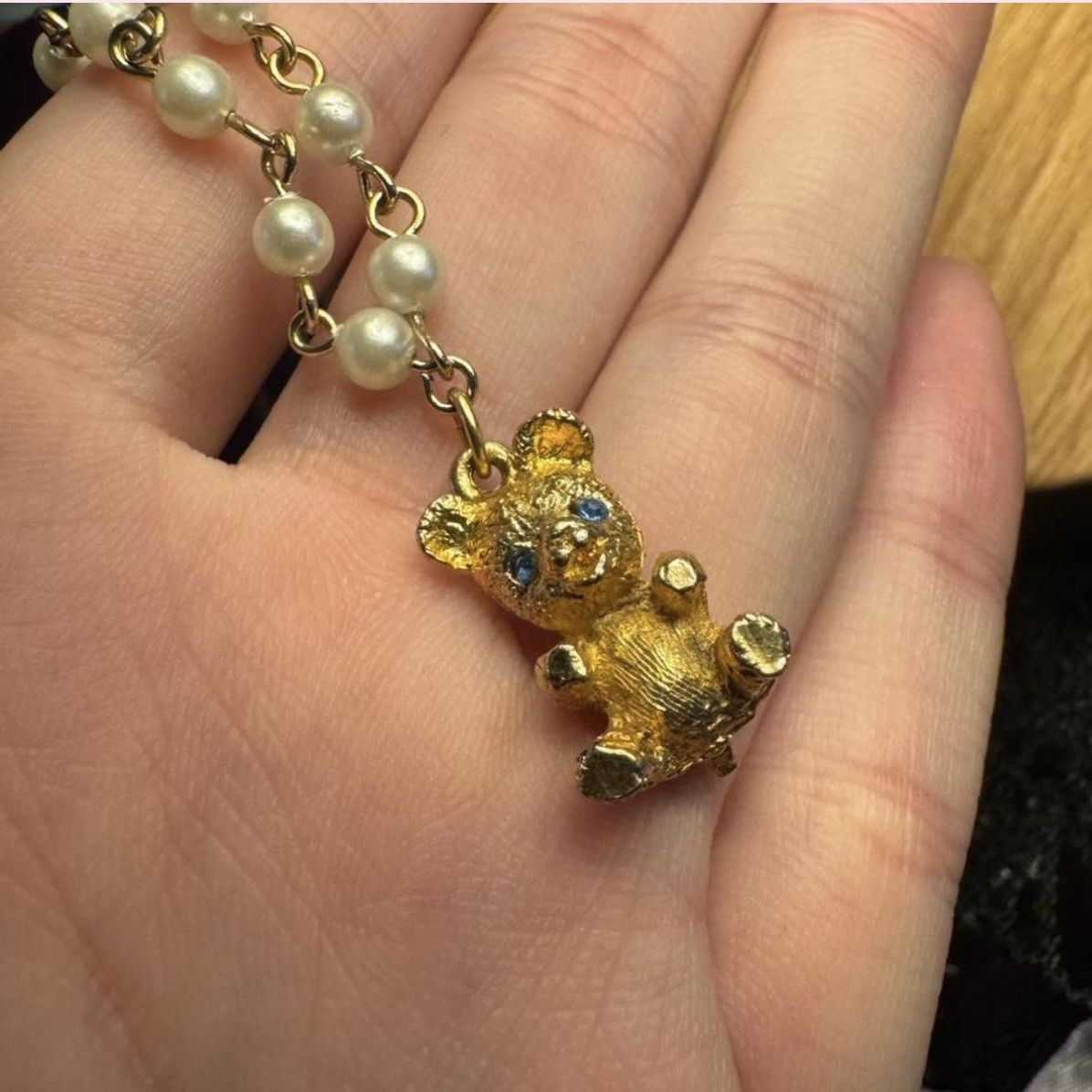 Vintage 🧸✨ DOLL CORE TEDDY BEAR PEARL NECKLACE ✨🧸 Size ONE SIZE - 2 Thumbnail