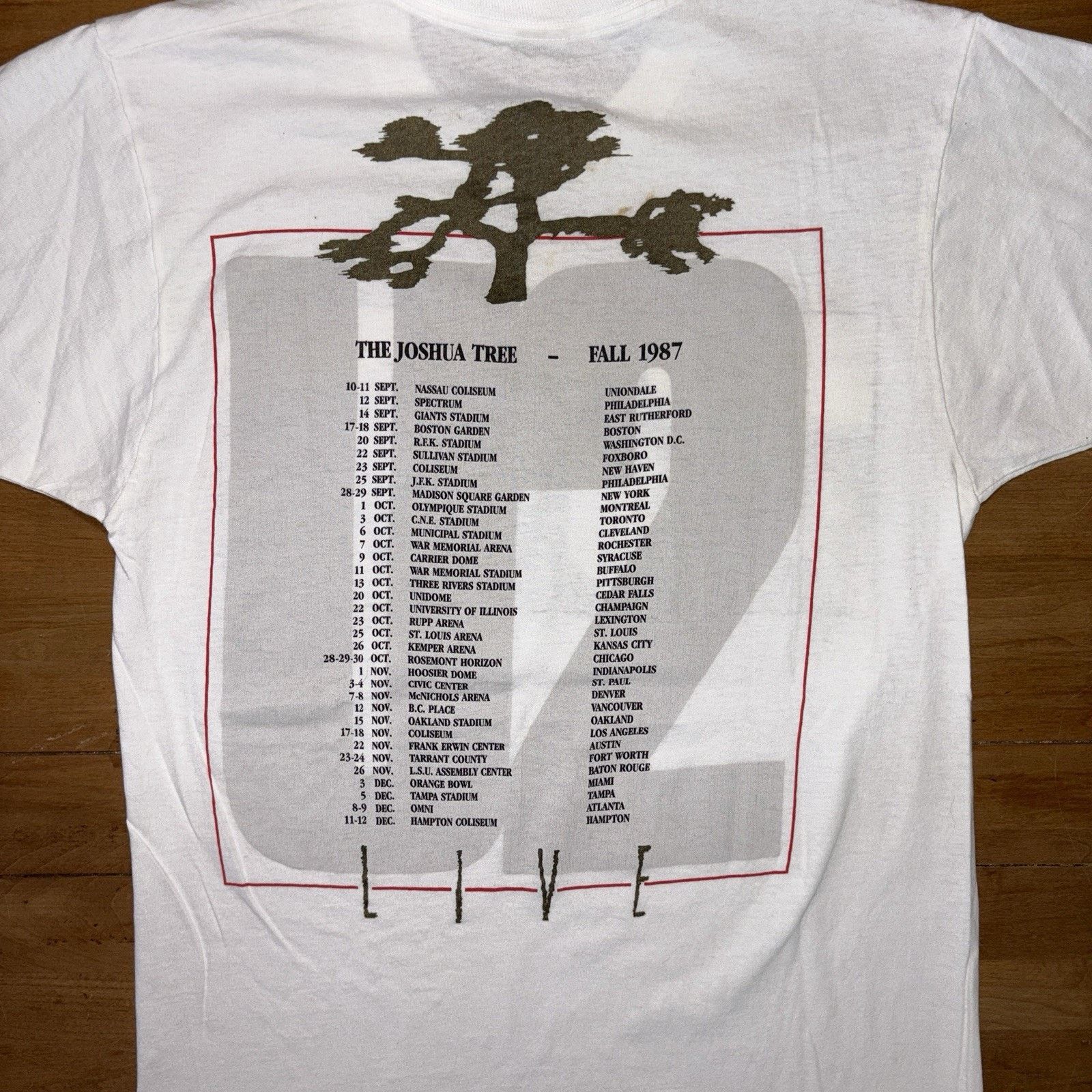 Vintage U2 Vintage Tee The Joshua Tree Tour - Fall 1987 Tour Live 80 Size US M / EU 48-50 / 2 - 3 Thumbnail
