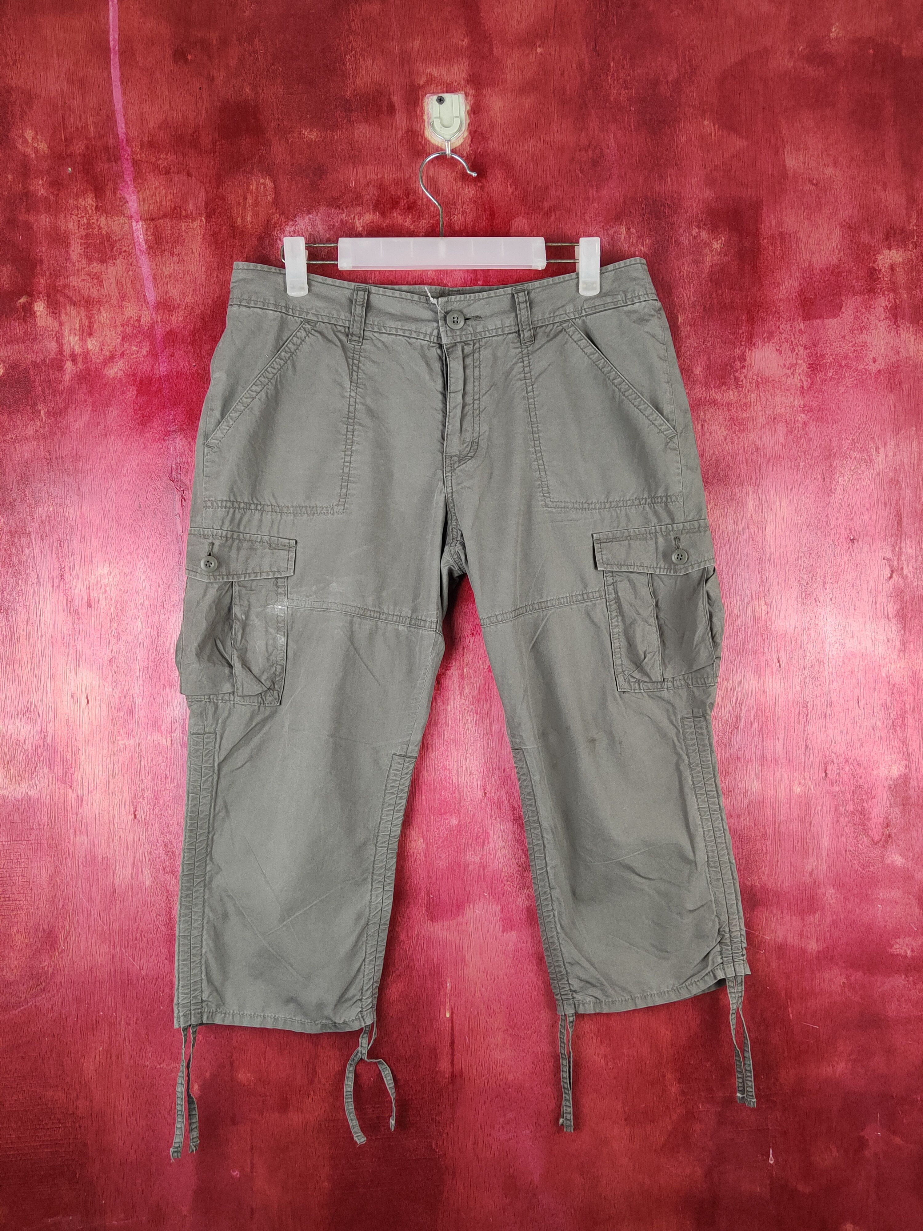 Japanese Brand × Uniqlo Uniqlo Olive Multipocket Tactical Half Pants #S1511 Size 30" / US 8 / IT 44 - 1 Thumbnail