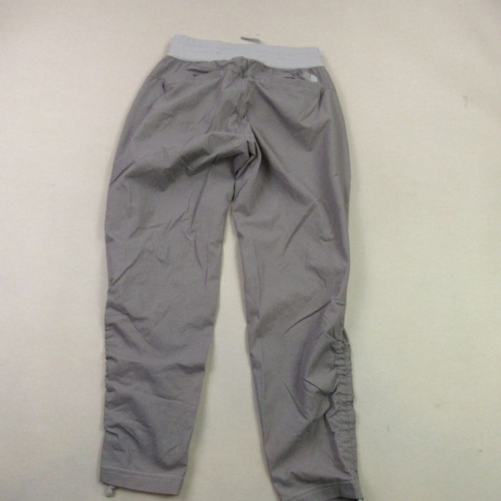 The North Face The North Face Pants Womens Small Workout Lightweight Gray Pockets Stretch Size 28" / US 6 / IT 42 - 5 Thumbnail