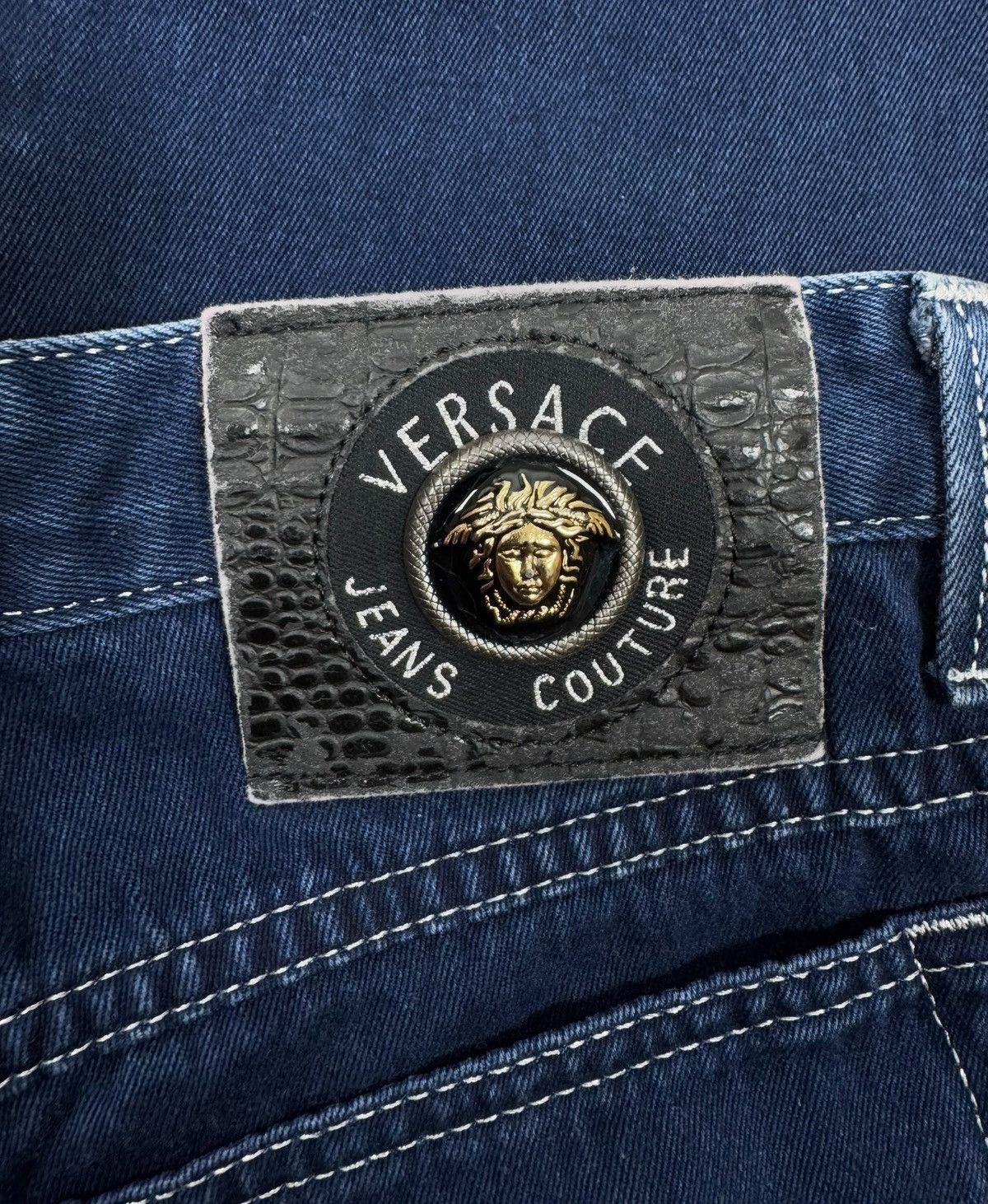 Versace Jeans Couture Versace Jeans Couture Vintage Blue Jeans size 30 Size 30" / US 8 / IT 44 - 12 Thumbnail
