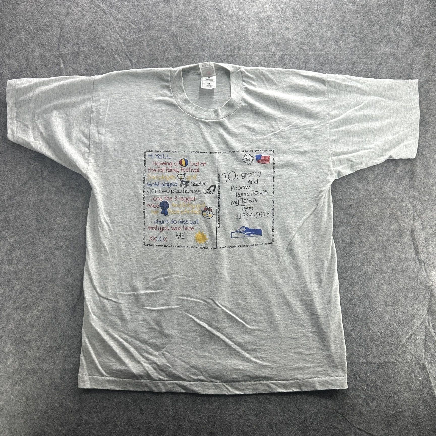 Fruit Of The Loom VINTAGE Fruit of the Loom Shirt Mens XL Gray Postcard Graphic Family Festival 90s Tee Shirt Size US XL / EU 56 / 4 - 2 Thumbnail
