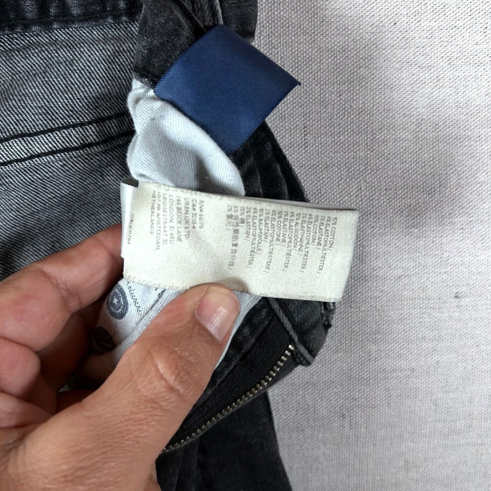 Vintage Pilcro and the Letterpress High Rise Slim Straight Black Jeans 27 Made in USA Women Denim 5-Pocket Stretch Zip Button Rise Inseam 27 Size 27" / US 4 / IT 40 - 4 Thumbnail