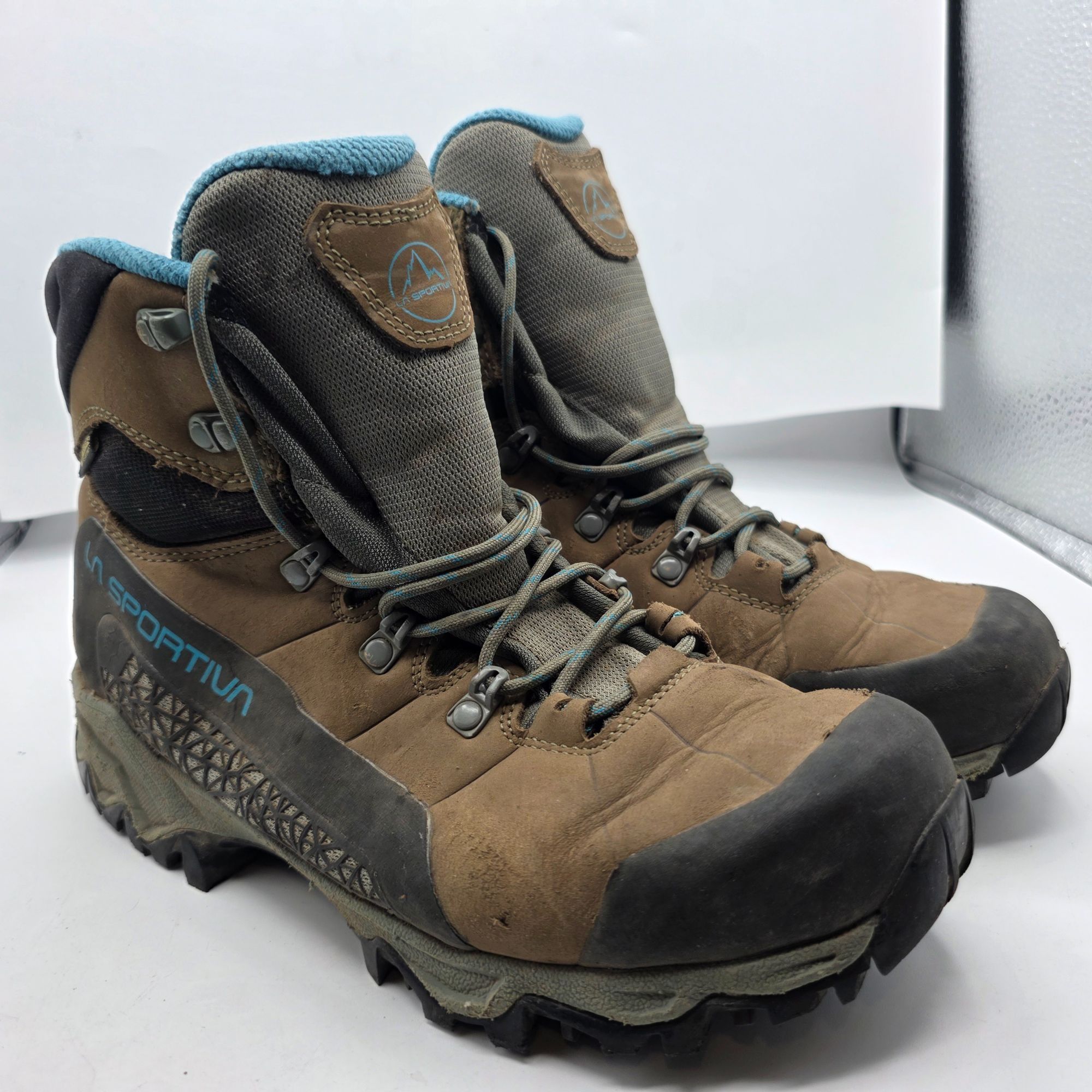 La Sportiva La Sportiva Nucleo High II GTX Womens 8.5 Brown Hking Boots Size US 8.5 / IT 38.5 - 1 Thumbnail
