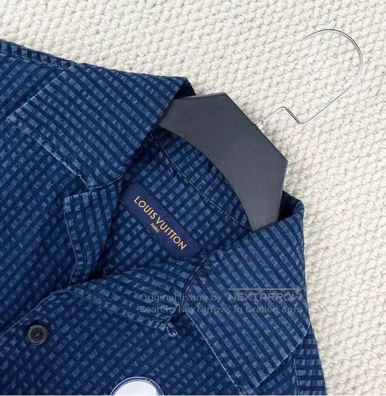 Louis Vuitton Louis Vuitton Blue Short Sleeve Shirt. Size US XS / EU 42 / 0 - 3 Thumbnail