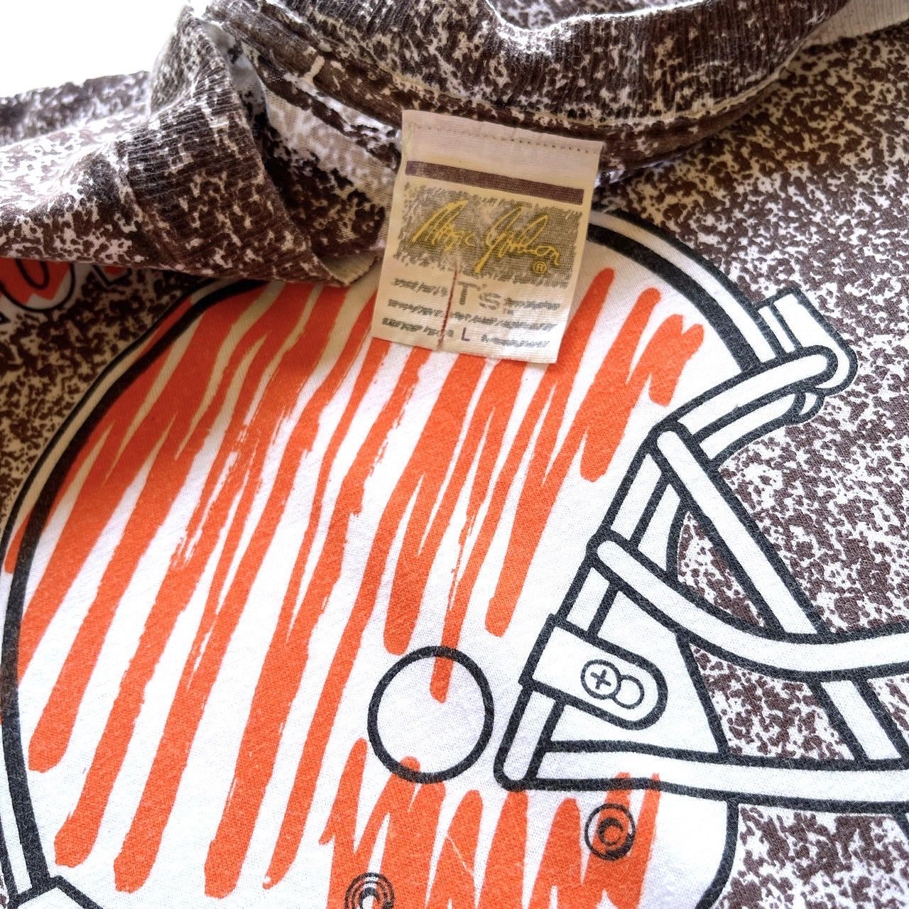 Vintage 90s Cleveland Brown NFL t-shirt/ L Size US L / EU 52-54 / 3 - 8 Thumbnail