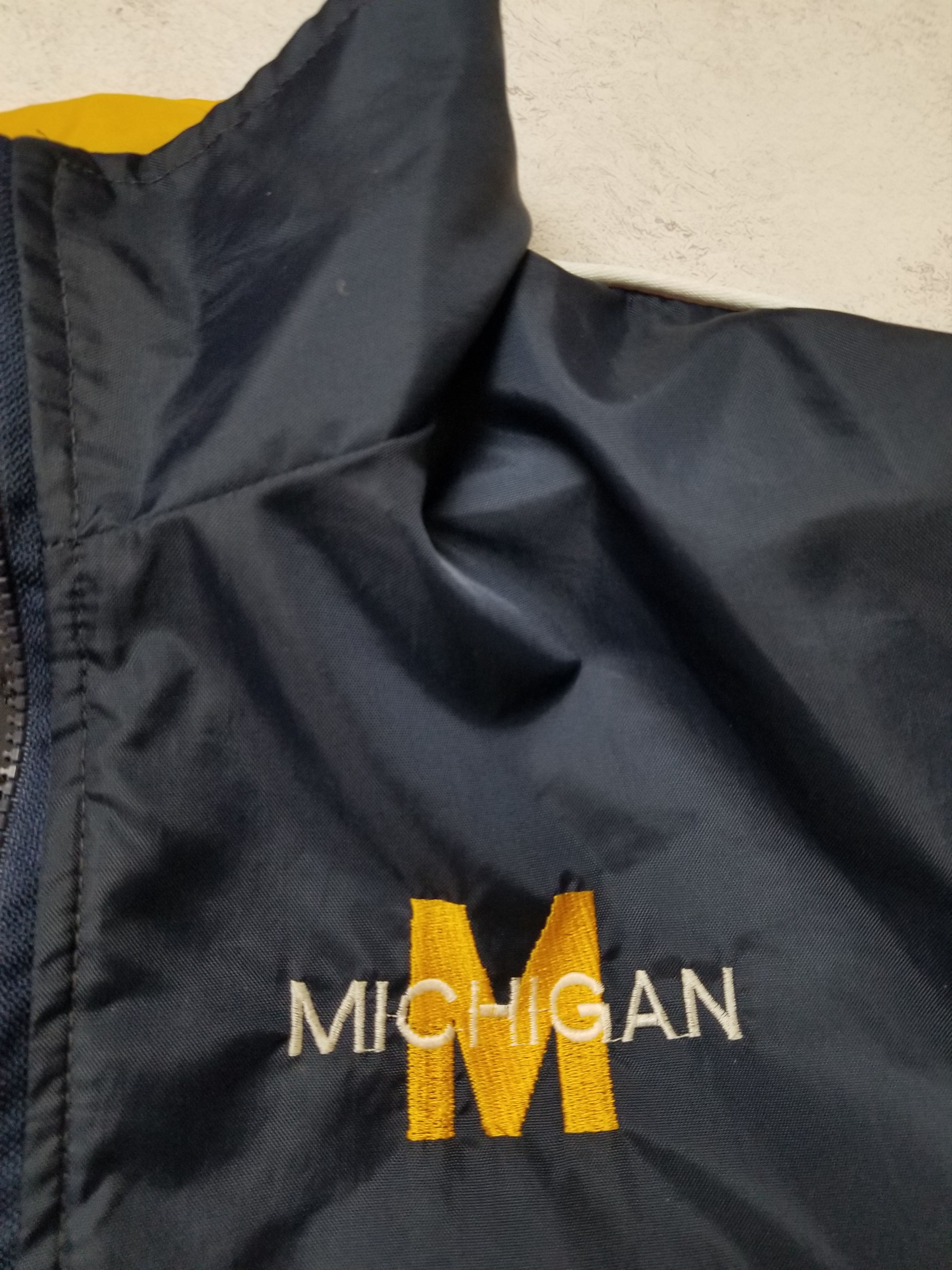 Other Vintage Michigan Wolverines Puffer Jacket Size US L / EU 52-54 / 3 - 10 Thumbnail