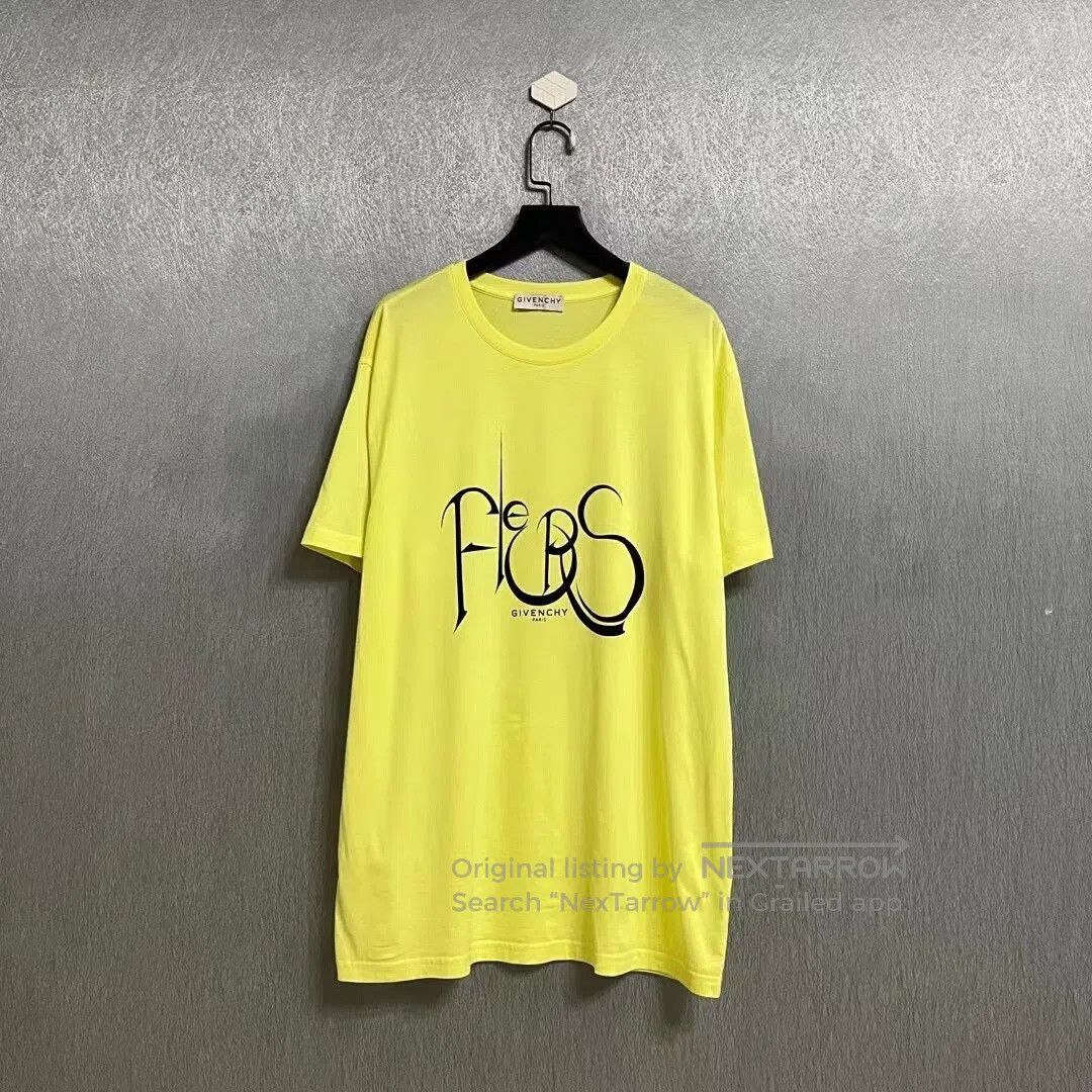 Givenchy givenchy letter short sleeve shirt size s. Size US S / EU 44-46 / 1 - 1 Thumbnail