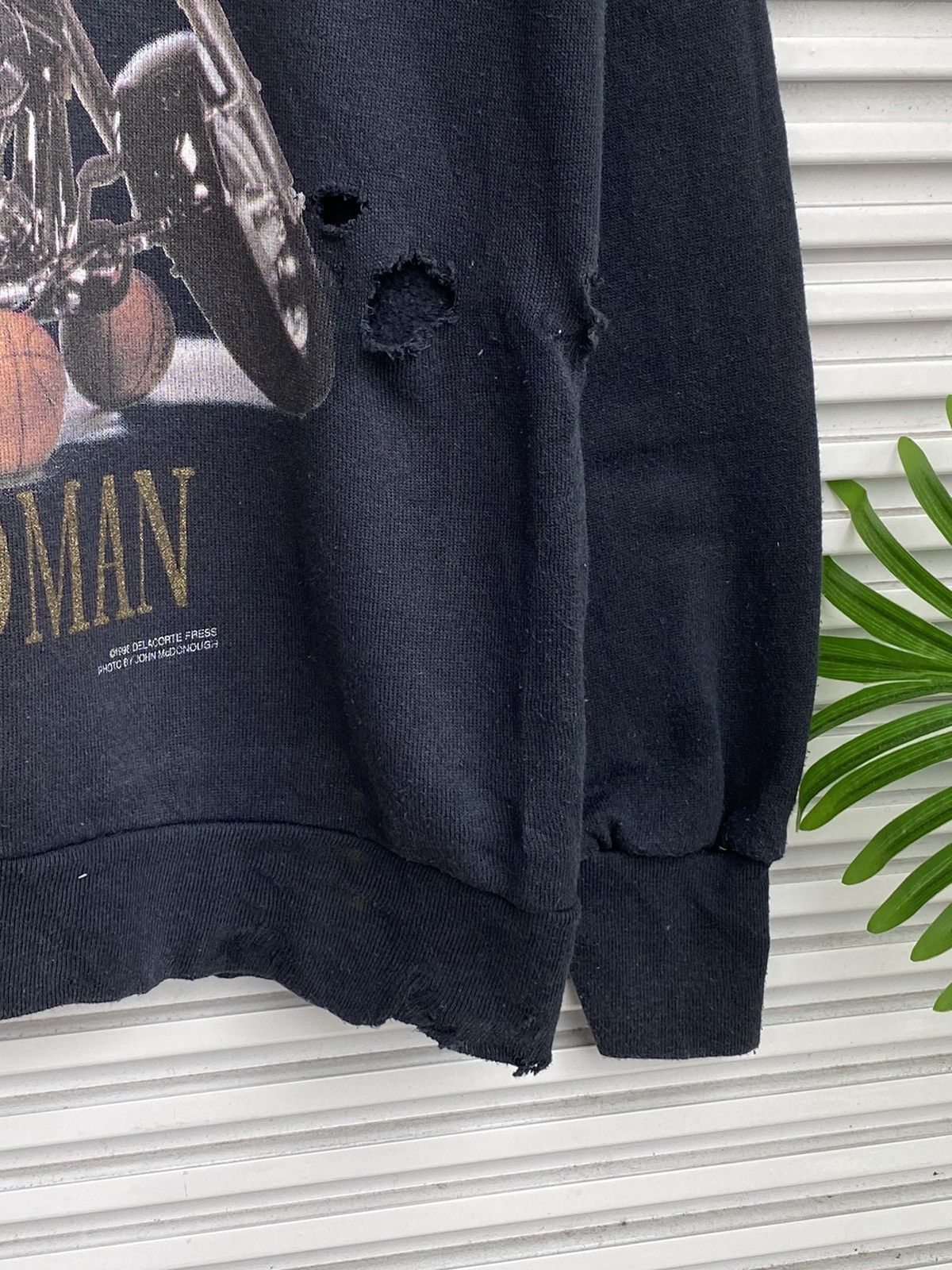 Band Tees Vintage Dennis Rodman Distressed Crewneck/ Sade Travis Scott Size US M / EU 48-50 / 2 - 5 Thumbnail