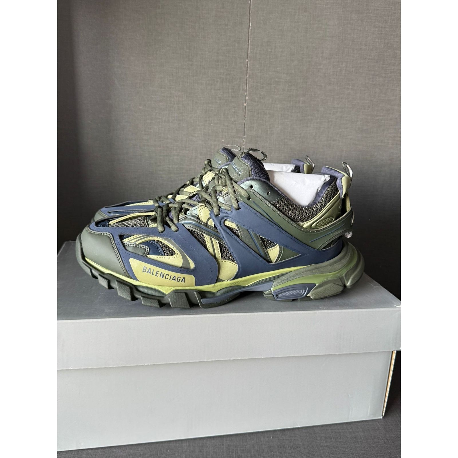 Balenciaga o1alis0126 Tricolor Mesh Rubber Track Sneaker Kaki/Dark Grey Size US 12 / EU 45 - 3 Thumbnail